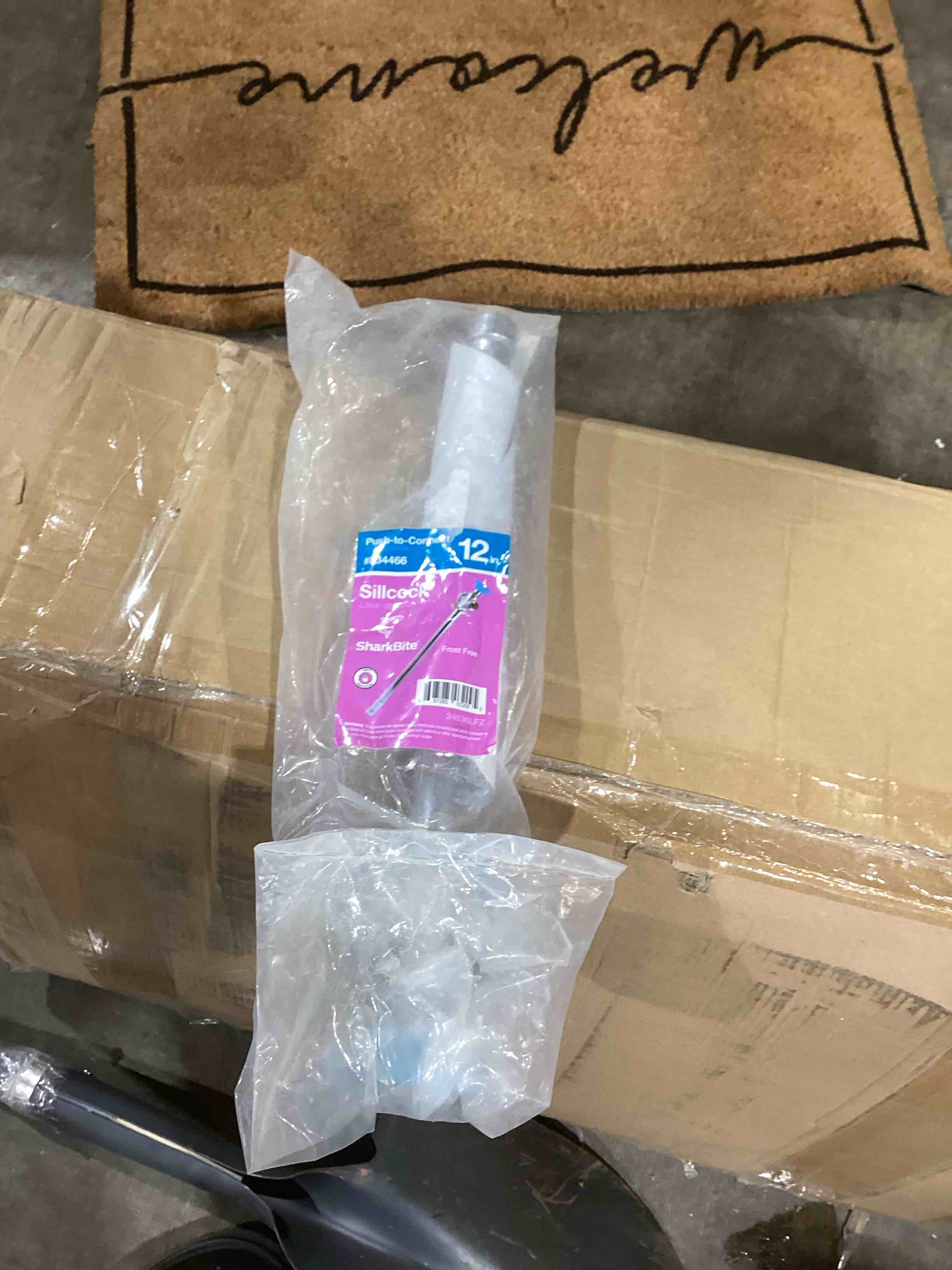 Condition photo showing Good Condition for SharkBite 12-in L x 1/2-in Push-to-Connect Brass Anti-Siphon Multi Turn Sillcock