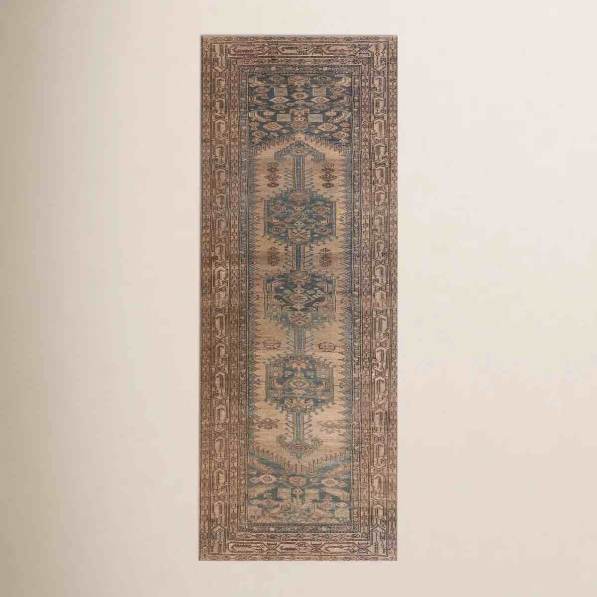 Machine Washable Oriental Machine Woven Polyester Area Rug in Brown/Blue Rectangle 2' x 4'