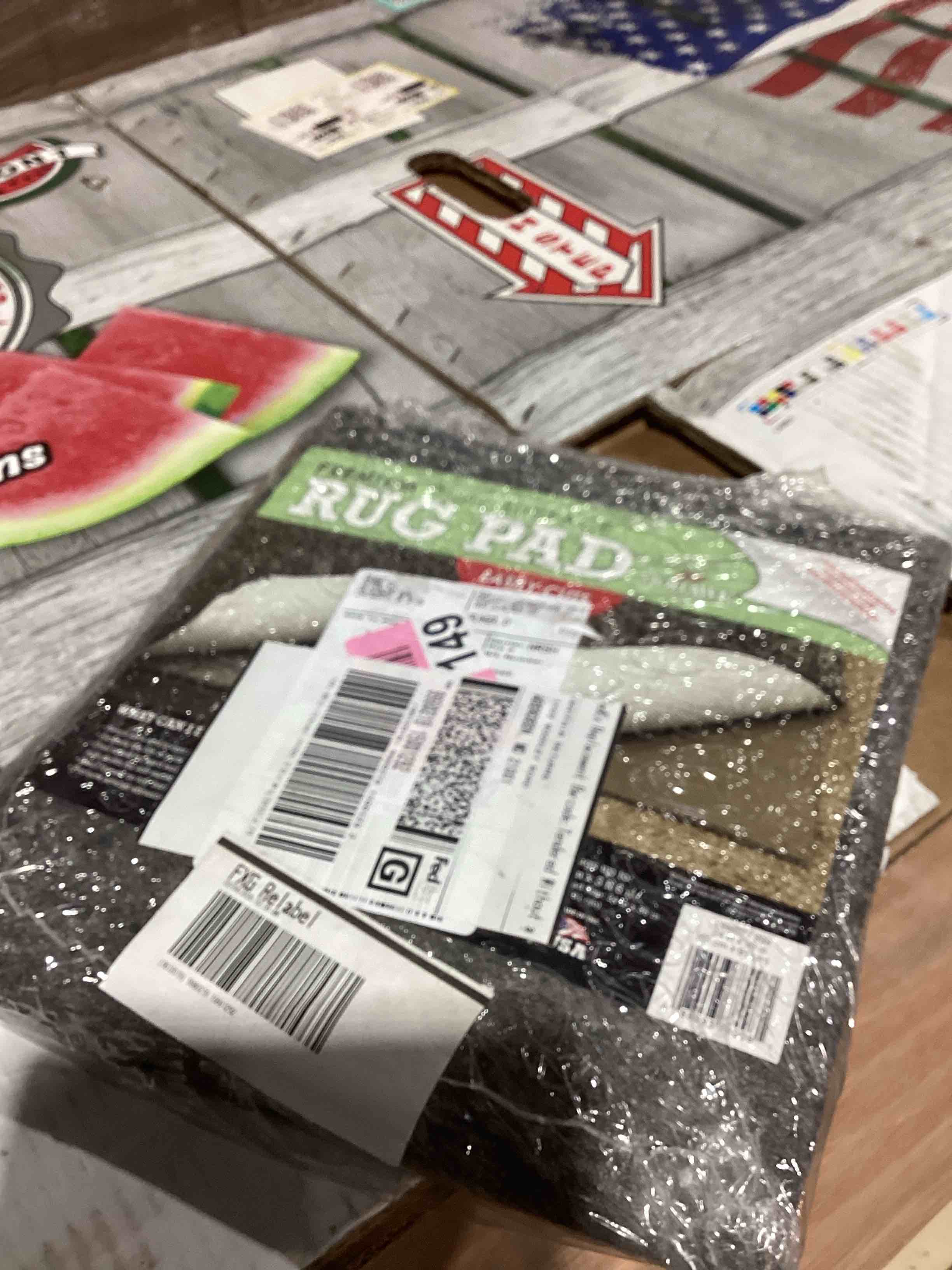 Condition photo showing New/Like New for Mohawk Home Supreme Dual-Surface 1/4 in. Rug Pad, Grey, 2X3 Ft