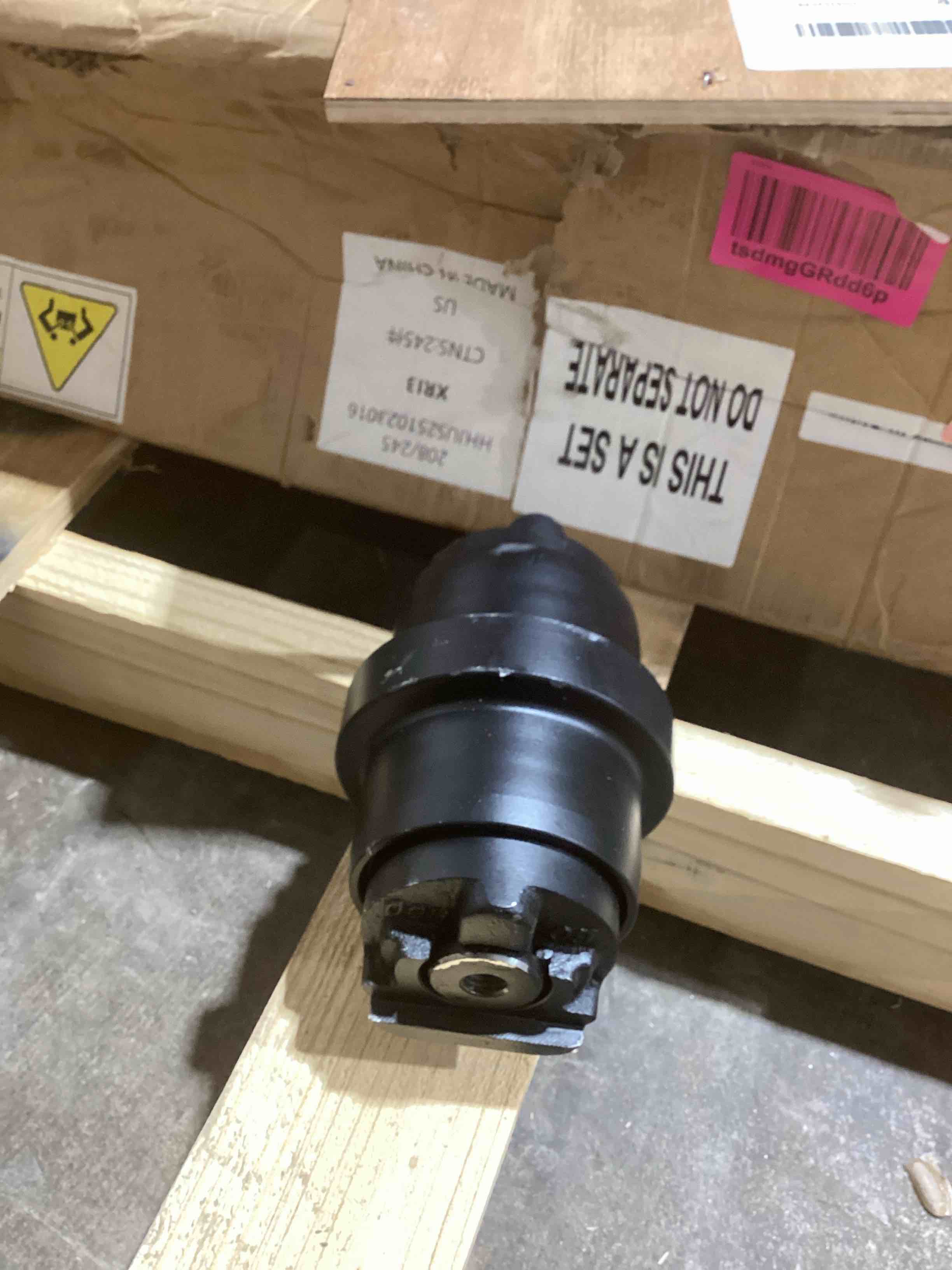 Condition photo showing Good Condition for 4PCS Heavy Duty Bottom Roller Track Roller  BXTN-2340-4