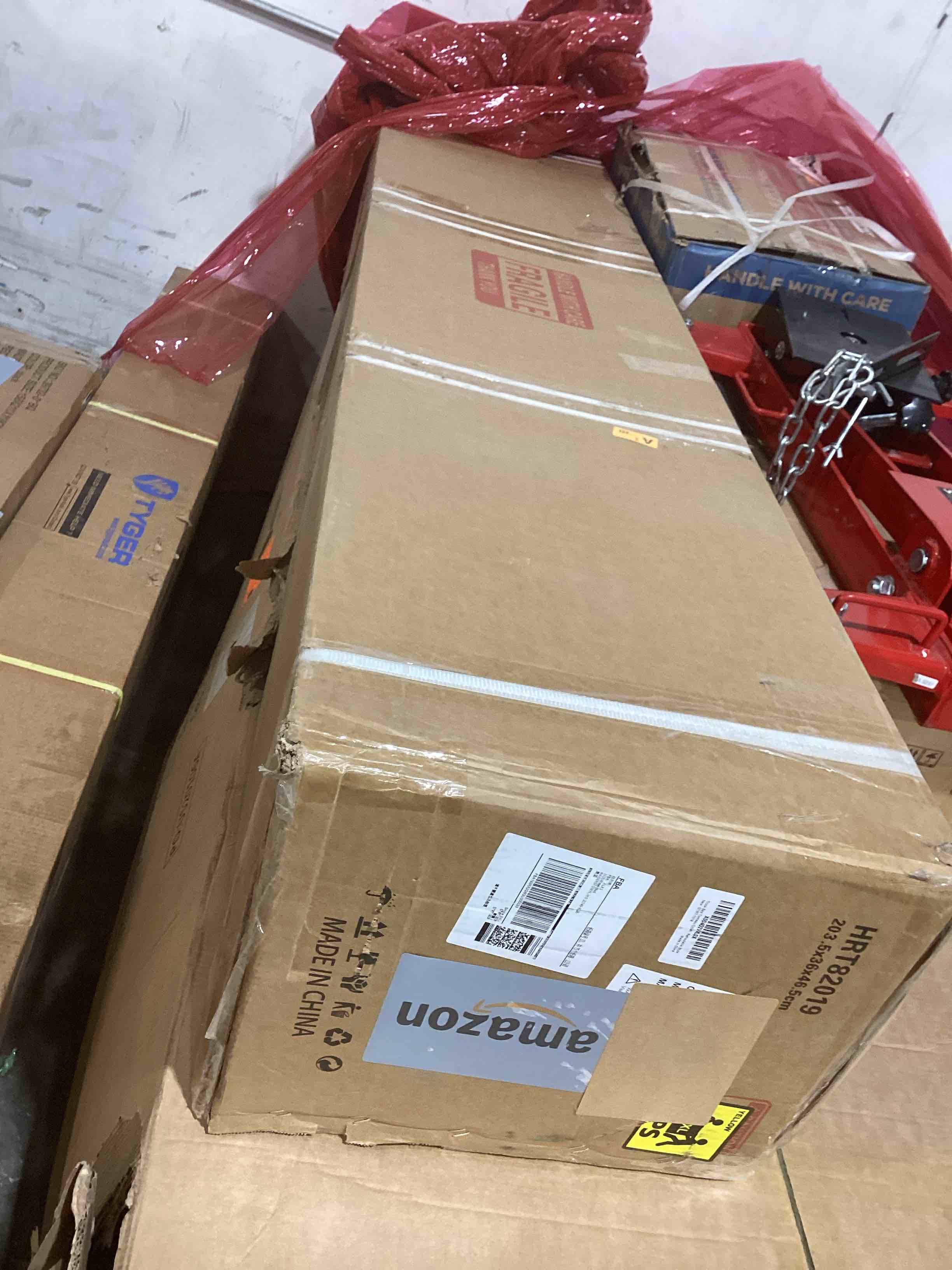 Condition photo showing Good Condition for Retractable Tonneau Cover compatible with 2002-2026 Ram 1500(Classic Only)&2003-2026 Bed w/o RamBox Dodge Ram 2500 3500 6.4ft(76.3")