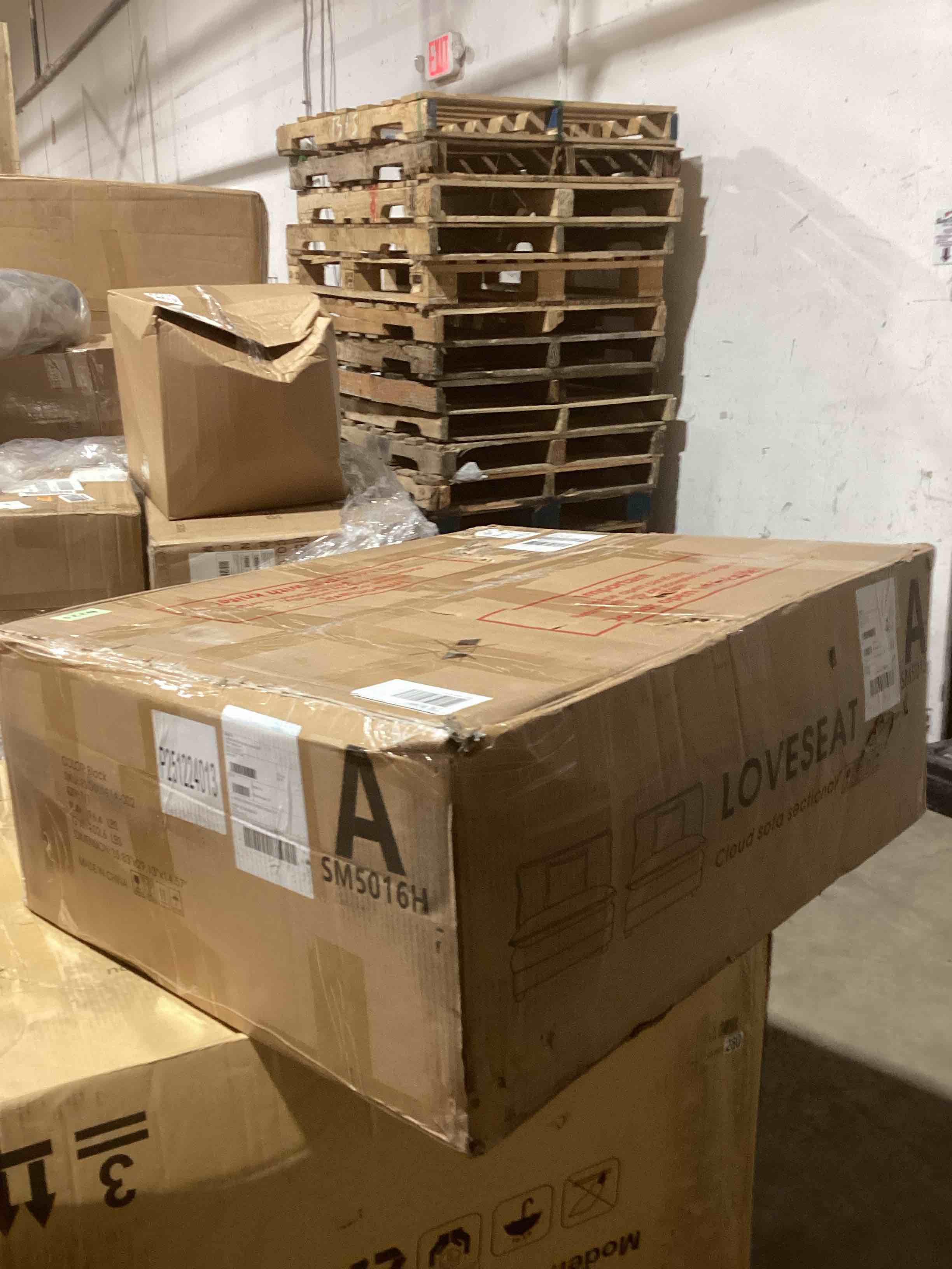 Condition photo showing Good Condition for SEE DESCRIPTION 77.6" Modular Sectional Sofa,Loveseat Couch for Living Room, Modern Deep Seat Sofa 2 Seater Chenille Fabric Comfy Cloud Couches with Throw Pillows for Apartment,Small Spaces