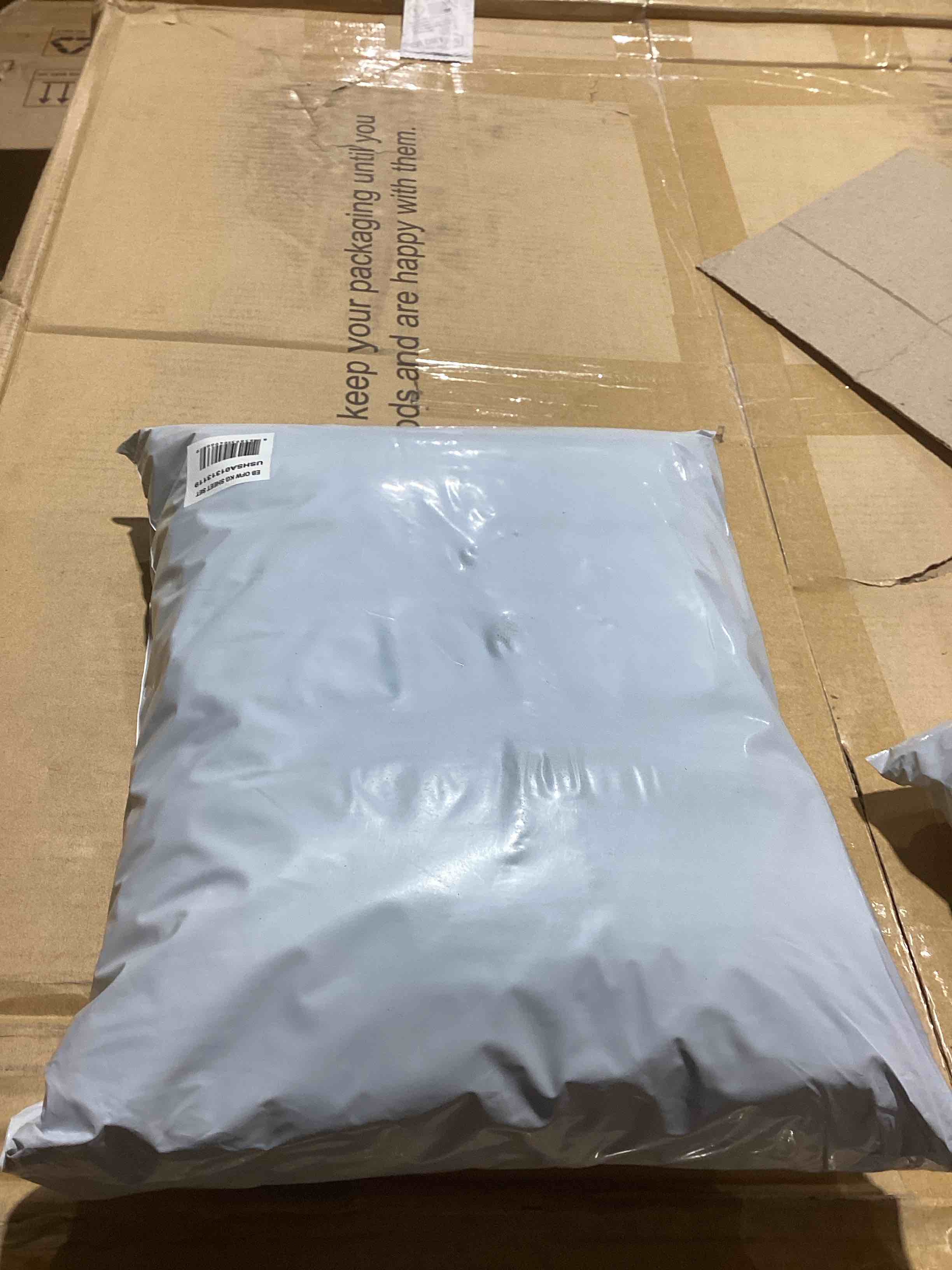Condition photo showing New/Like New for Eddie Bauer - King Sheet Set, Washed Percale Bedding Set with Deep Pockets, Super Soft, 100% Luxury Cotton with Smooth Percale Weave (Off-White)