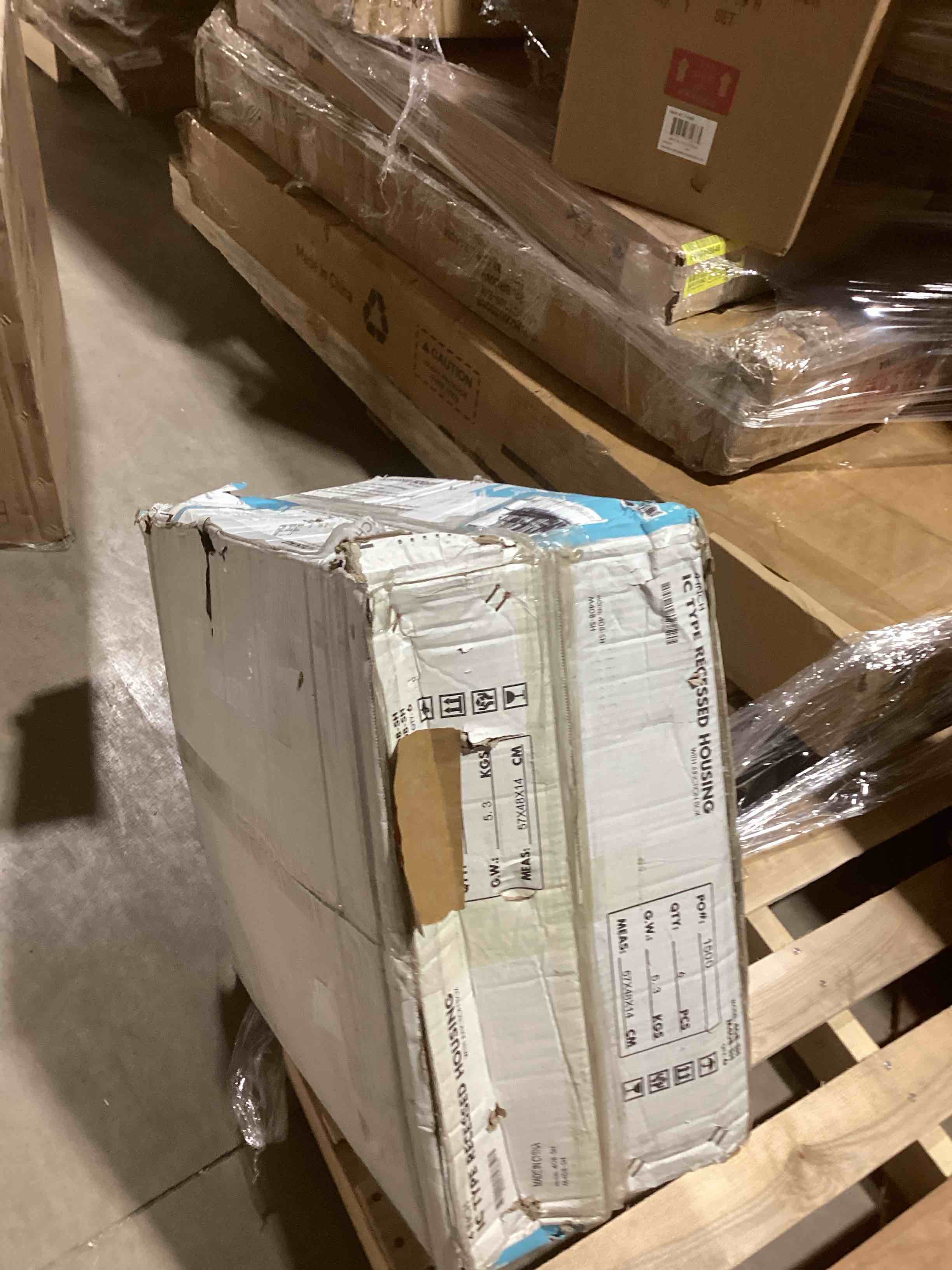 Condition photo showing Good Condition for mw 6 Pack 4 inch Recessed Lighting Housing Can Light New Construction, Air Tight Ceiling Can with TP24 Connector 120-277V, IC Rated, UL, ETL Listed