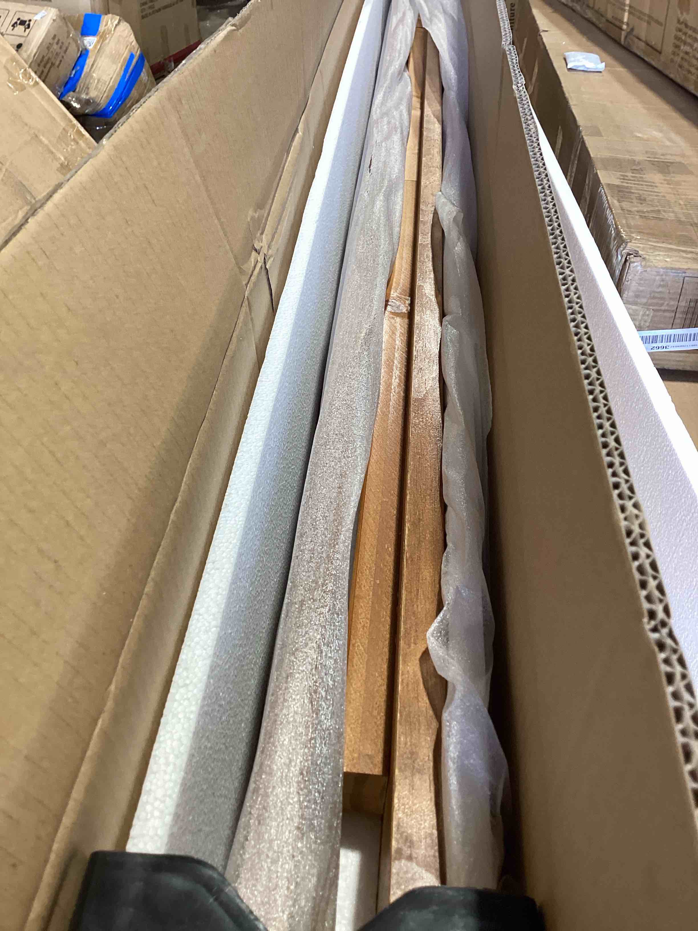 Condition photo showing Good Condition for mid-century panel bed - king size - castanho finish ( incomplete)