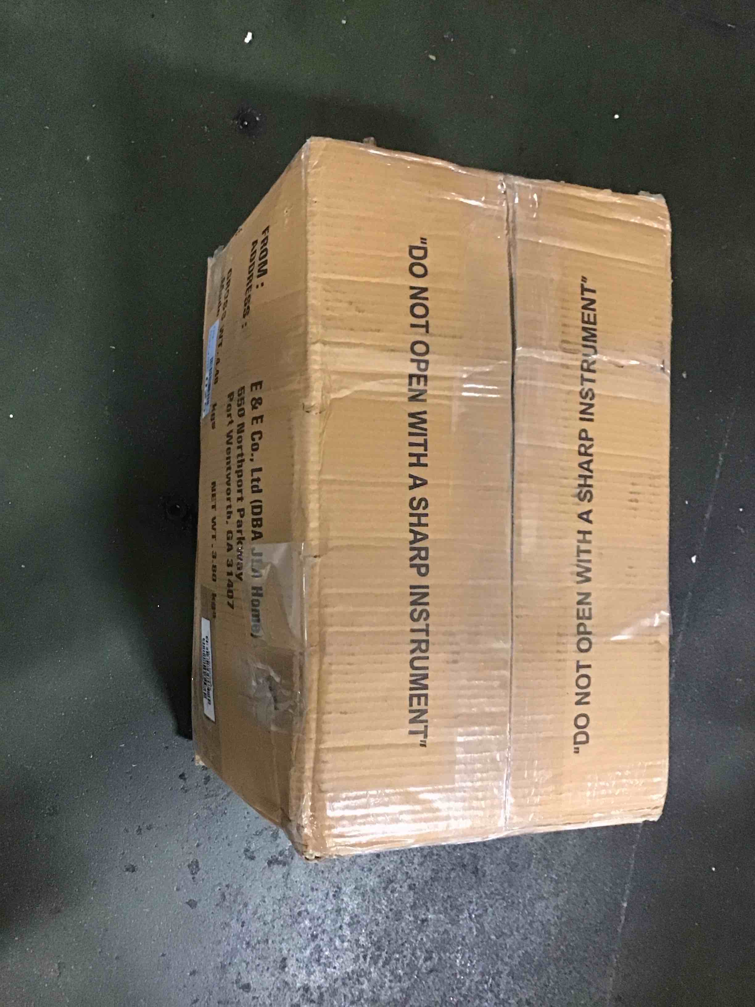 https://s3.amazonaws.com/lotting-images-prod/bidfta/BRN1297968_1750275669915.jpeg