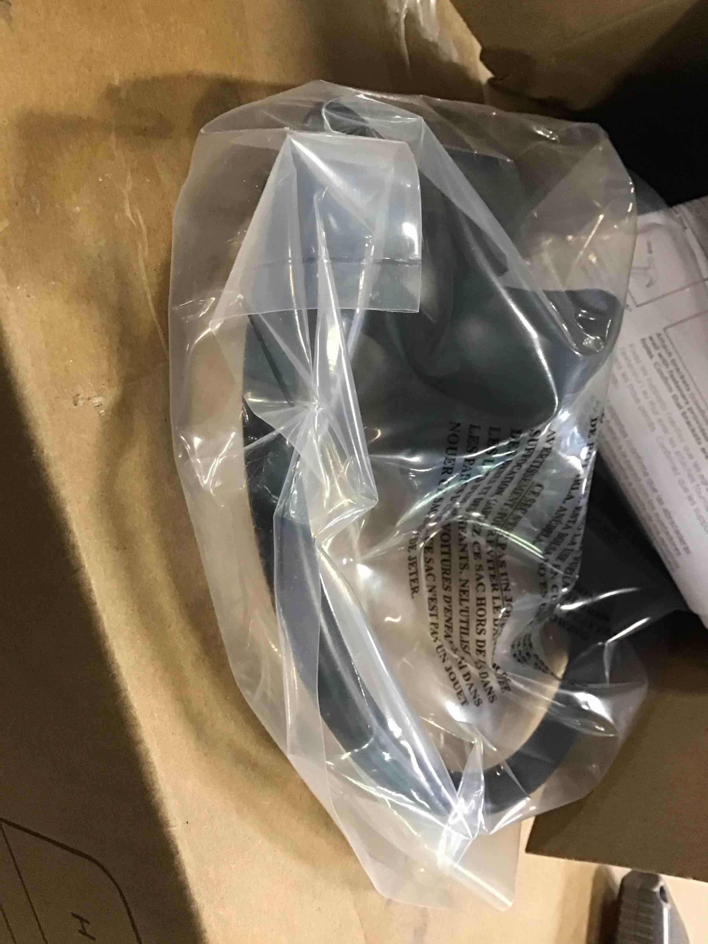 https://s3.amazonaws.com/lotting-images-prod/bidfta/BRN1298096_1750276089920.jpeg