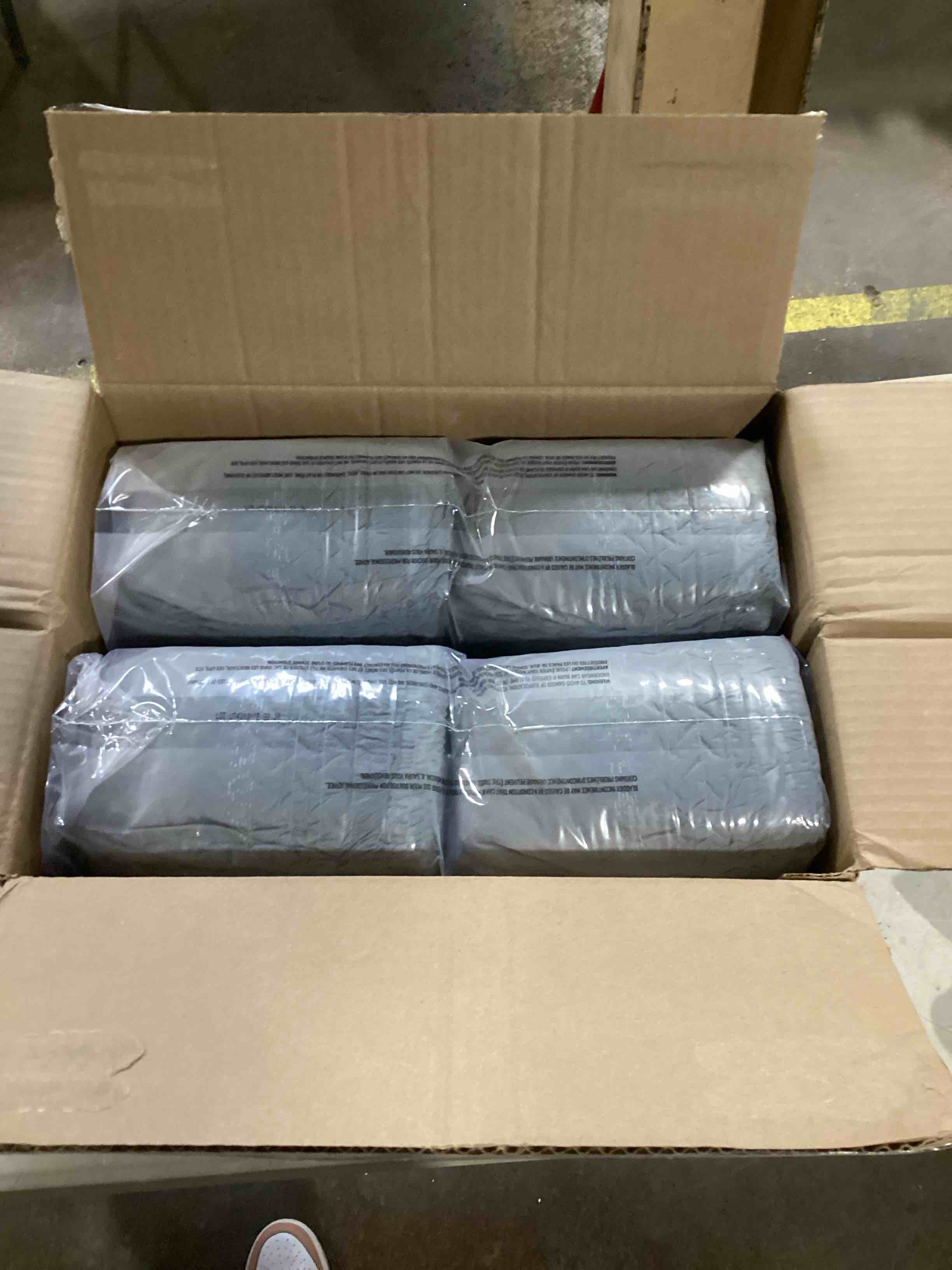 https://s3.amazonaws.com/lotting-images-prod/bidfta/BRN1336345_1741288838039.jpeg