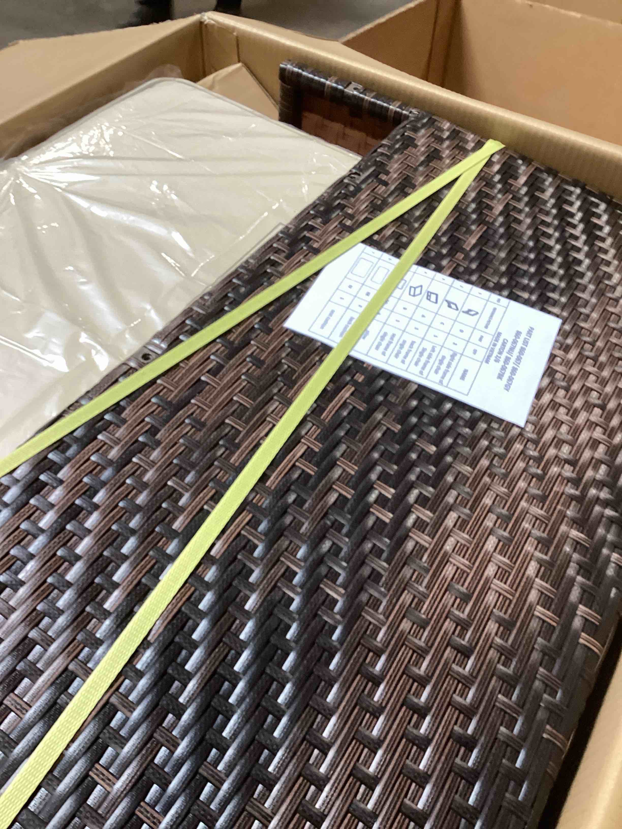 https://s3.amazonaws.com/lotting-images-prod/bidfta/BRN1336739_1742227569060.jpeg