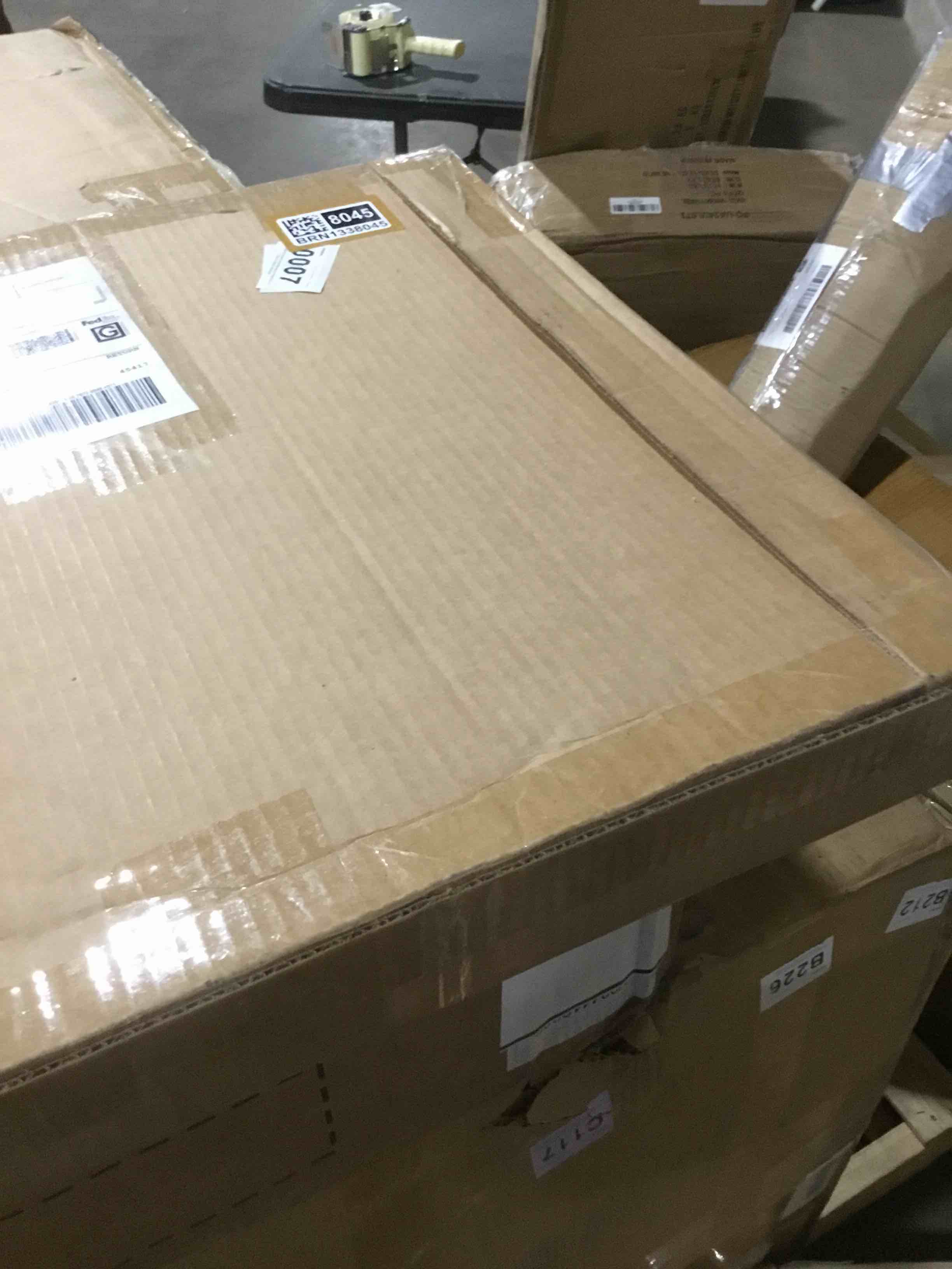 https://s3.amazonaws.com/lotting-images-prod/bidfta/BRN1338045_1744646983529.jpeg