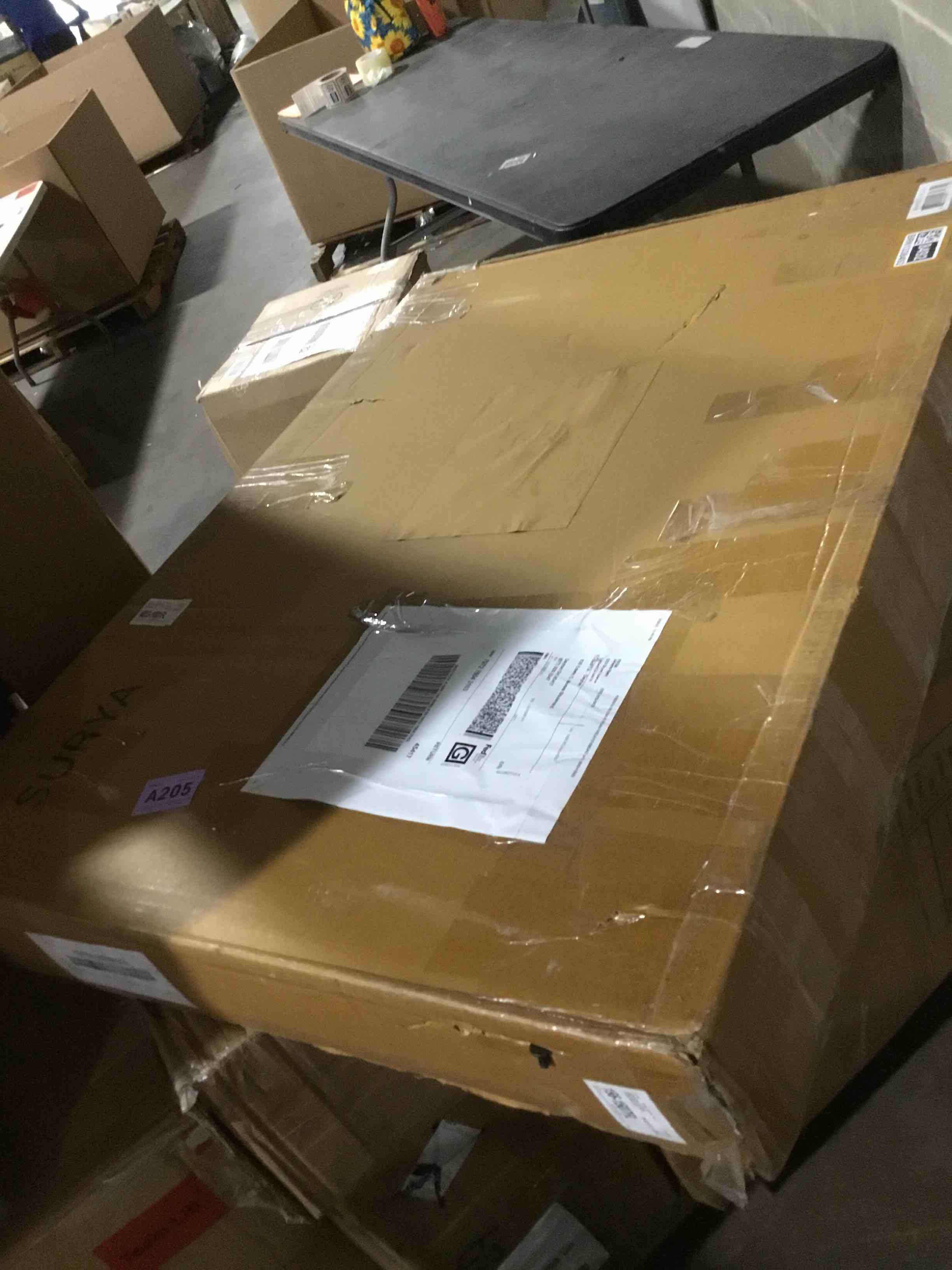 https://s3.amazonaws.com/lotting-images-prod/bidfta/BRN1338492_1745236979444.jpeg