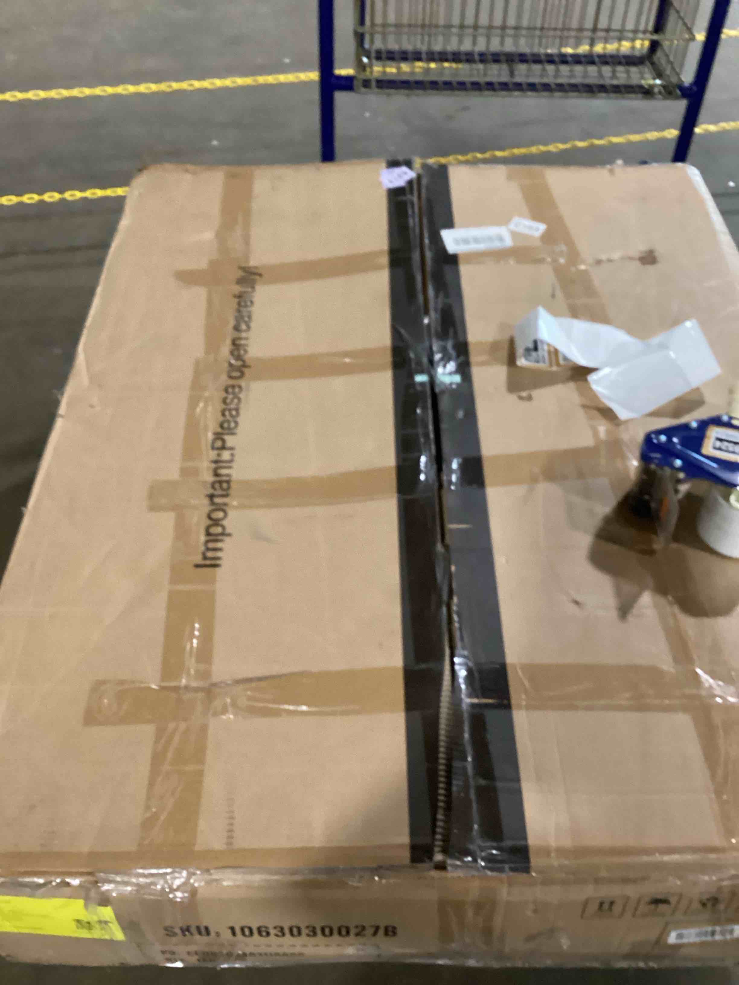 https://s3.amazonaws.com/lotting-images-prod/bidfta/BRN1340482_1745425643540.jpeg