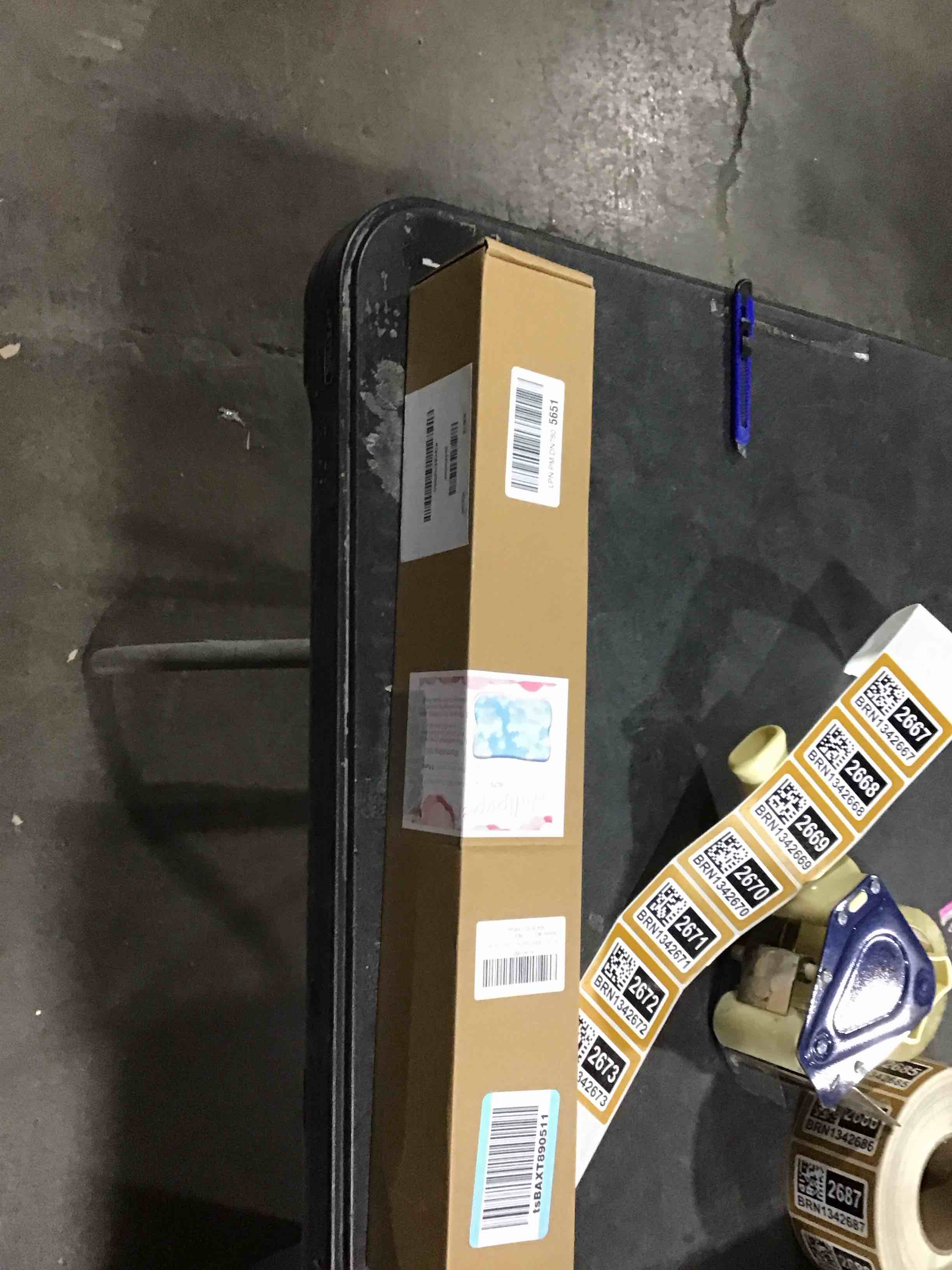 https://s3.amazonaws.com/lotting-images-prod/bidfta/BRN1342665_1741885533320.jpeg