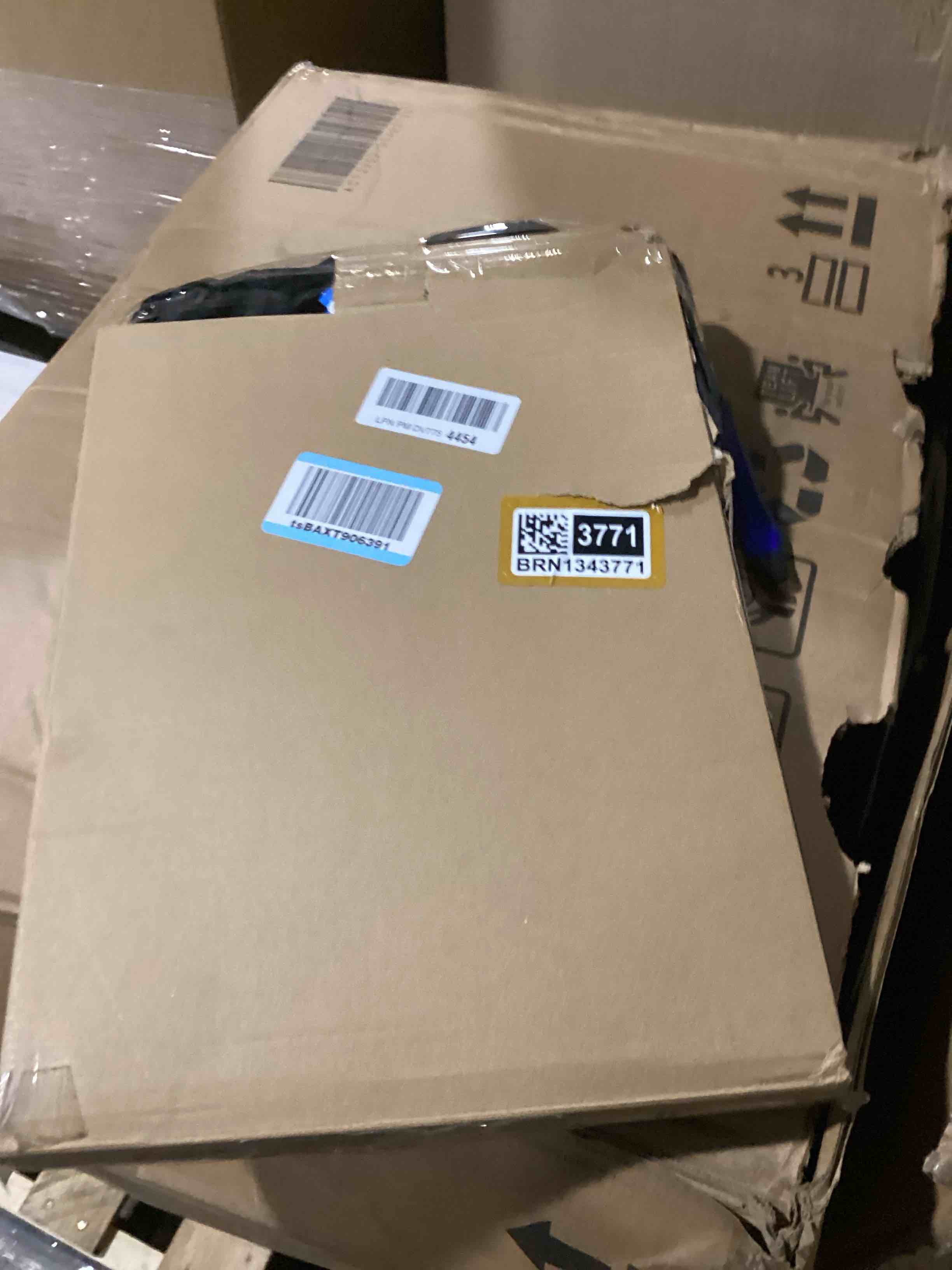 https://s3.amazonaws.com/lotting-images-prod/bidfta/BRN1343771_1743602293993.jpeg
