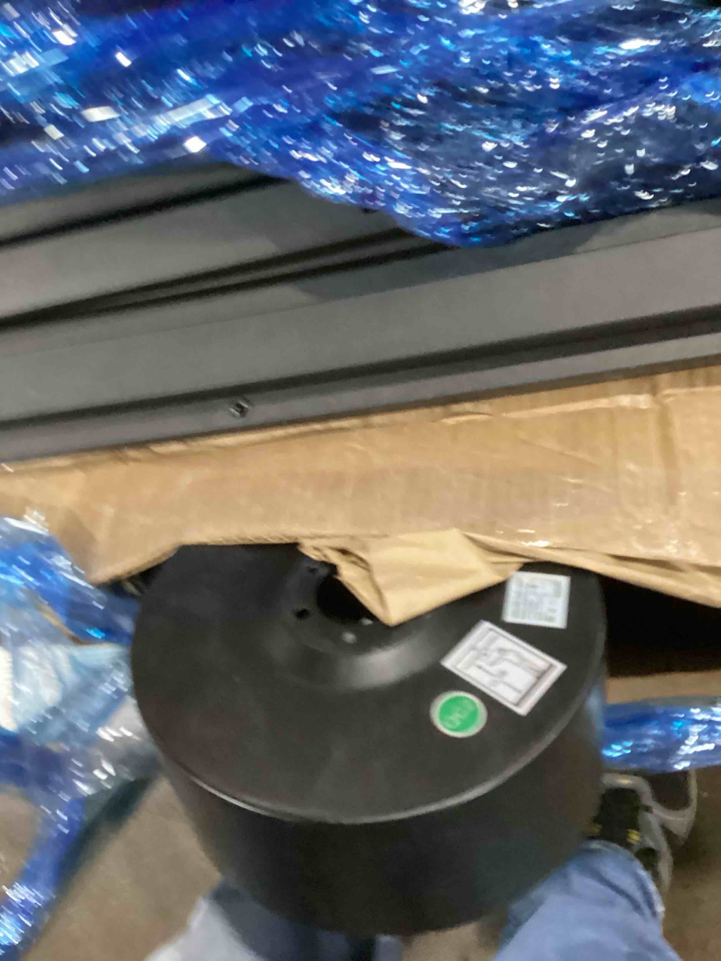 https://s3.amazonaws.com/lotting-images-prod/bidfta/BRN1344503_1743771096975.jpeg