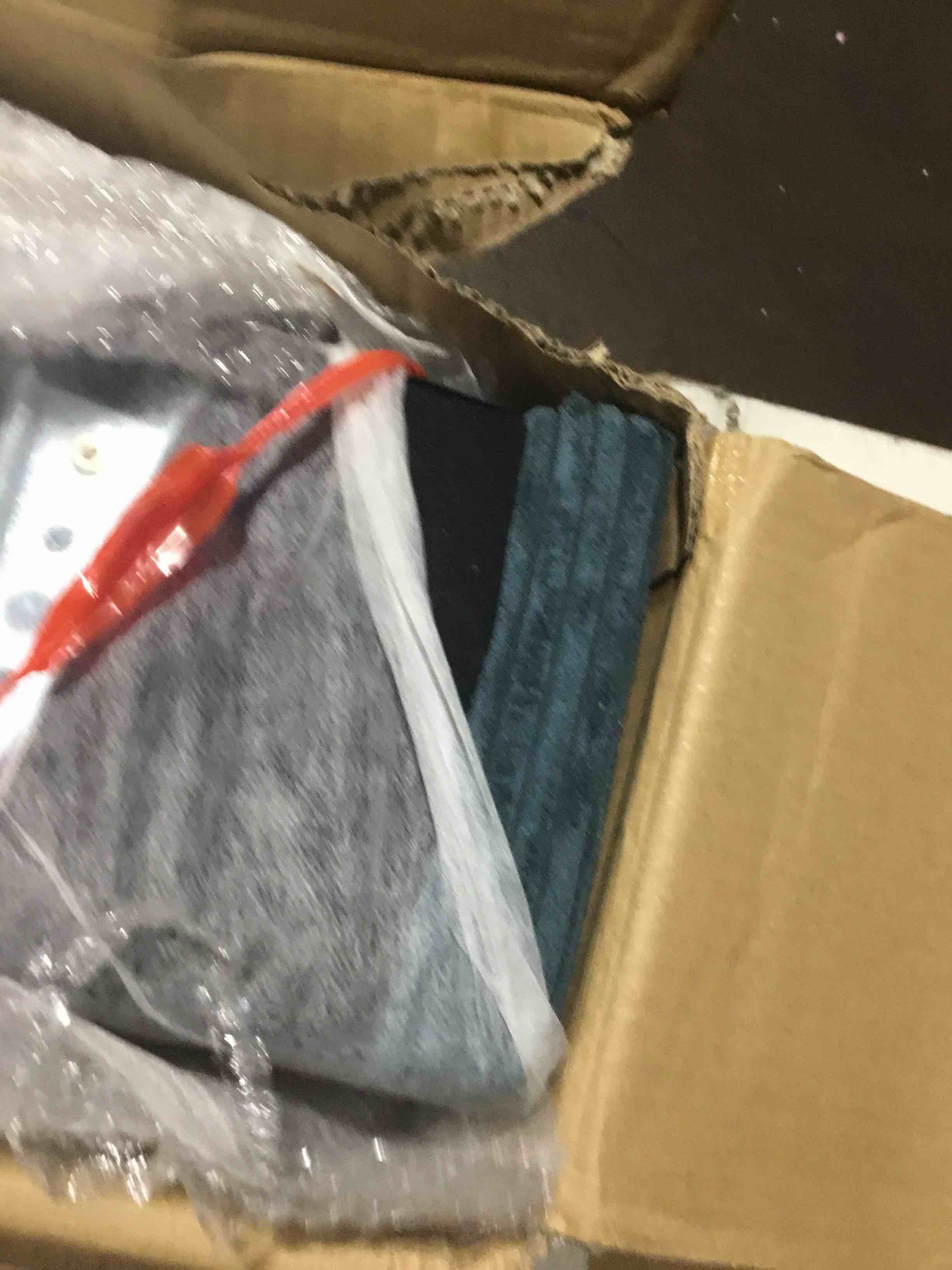 https://s3.amazonaws.com/lotting-images-prod/bidfta/BRN1346360_1751308203478.jpeg