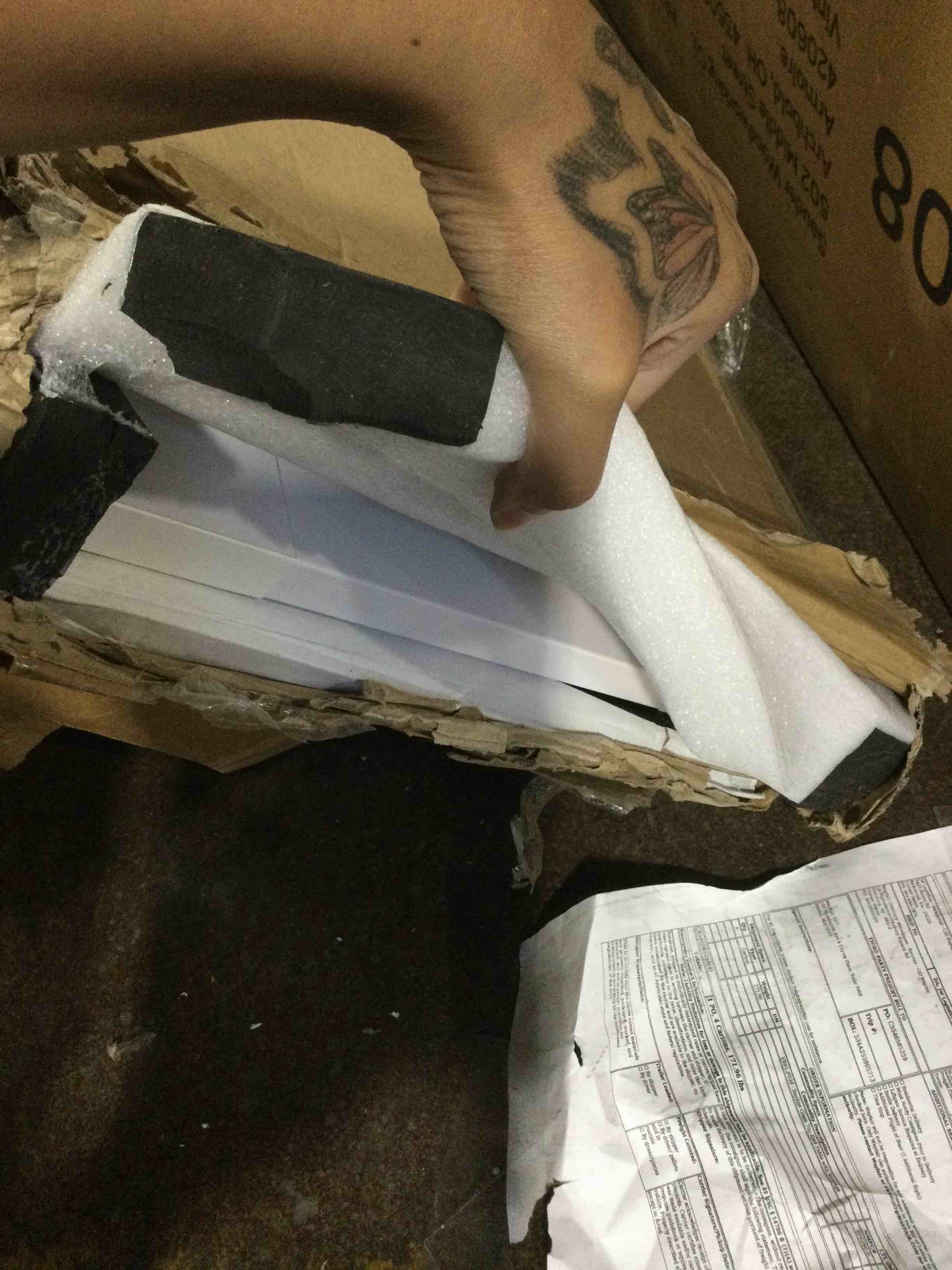 https://s3.amazonaws.com/lotting-images-prod/bidfta/BRN1348133_1742215068025.jpeg