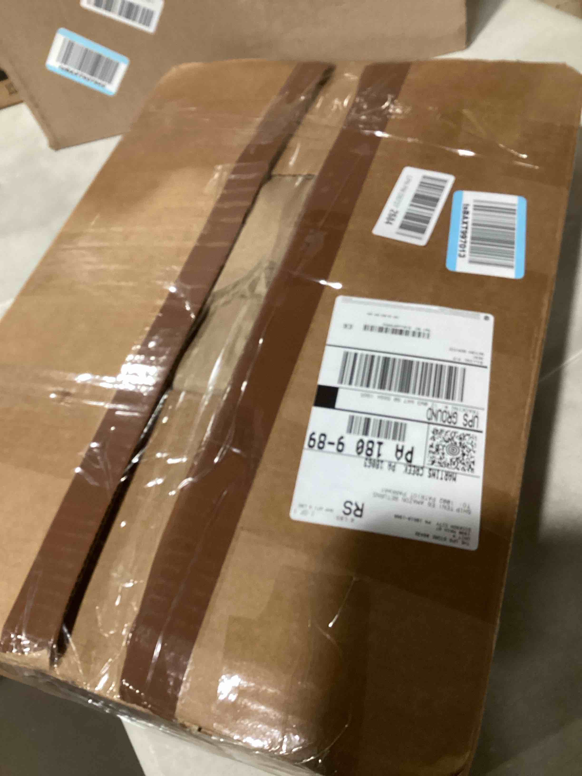 https://s3.amazonaws.com/lotting-images-prod/bidfta/BRN1348625_1742842064112.jpeg