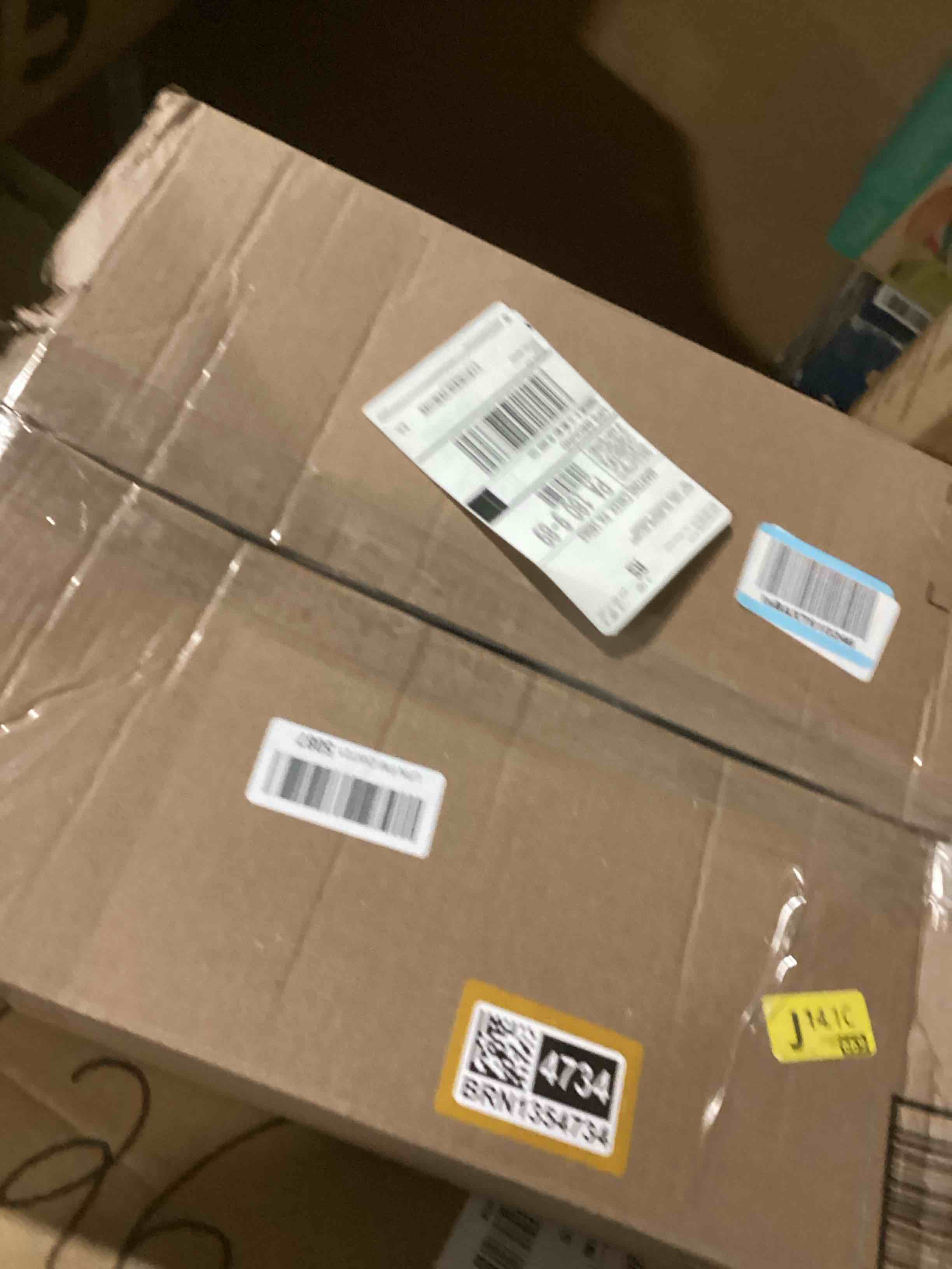 https://s3.amazonaws.com/lotting-images-prod/bidfta/BRN1354734_1745588848564.jpeg