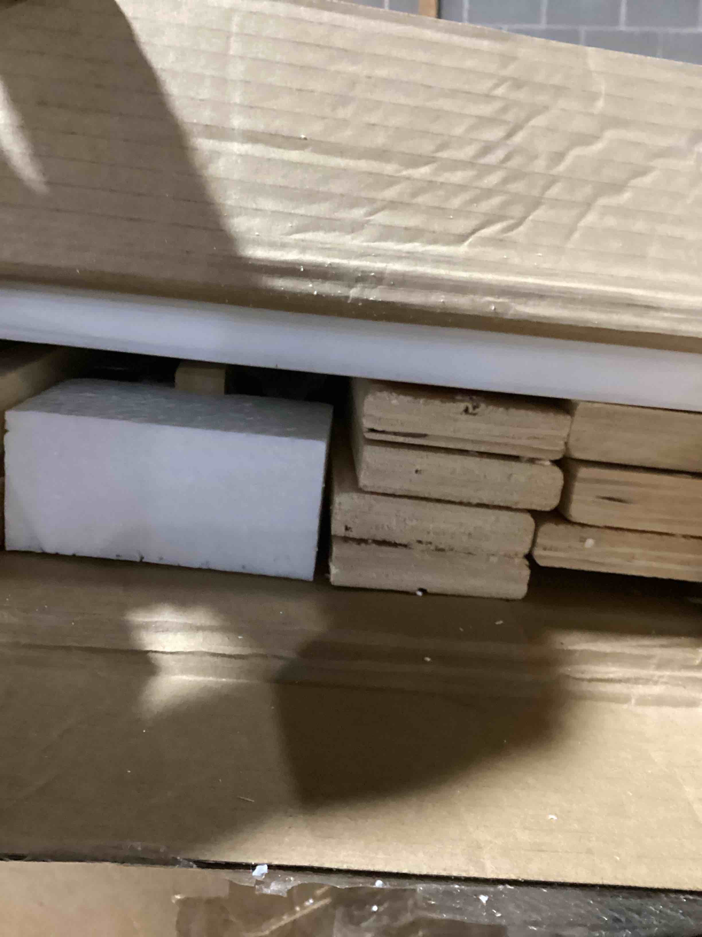 https://s3.amazonaws.com/lotting-images-prod/bidfta/BRN1356299_1754315369039.jpeg