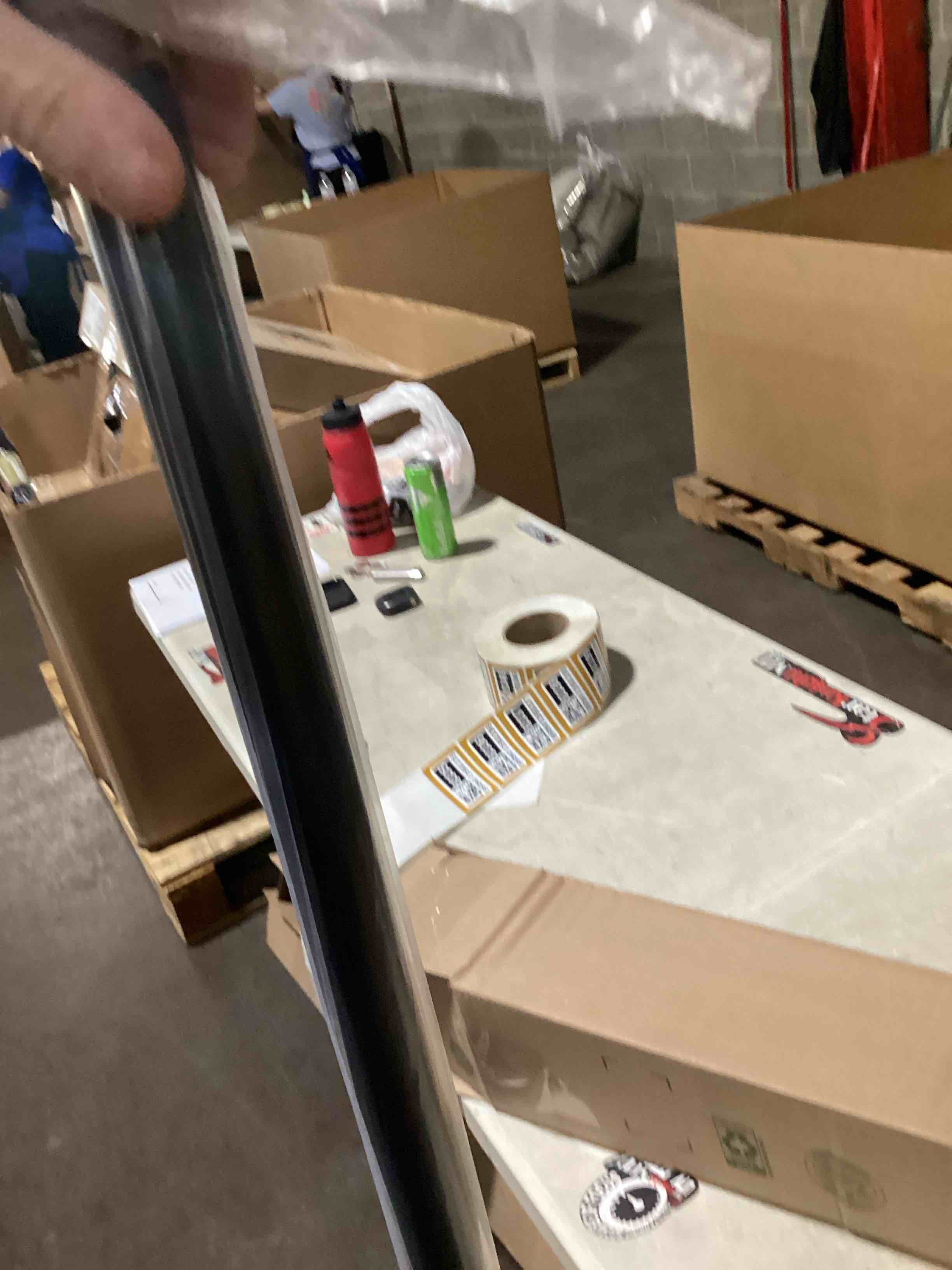 https://s3.amazonaws.com/lotting-images-prod/bidfta/BRN1358336_1745323339480.jpeg