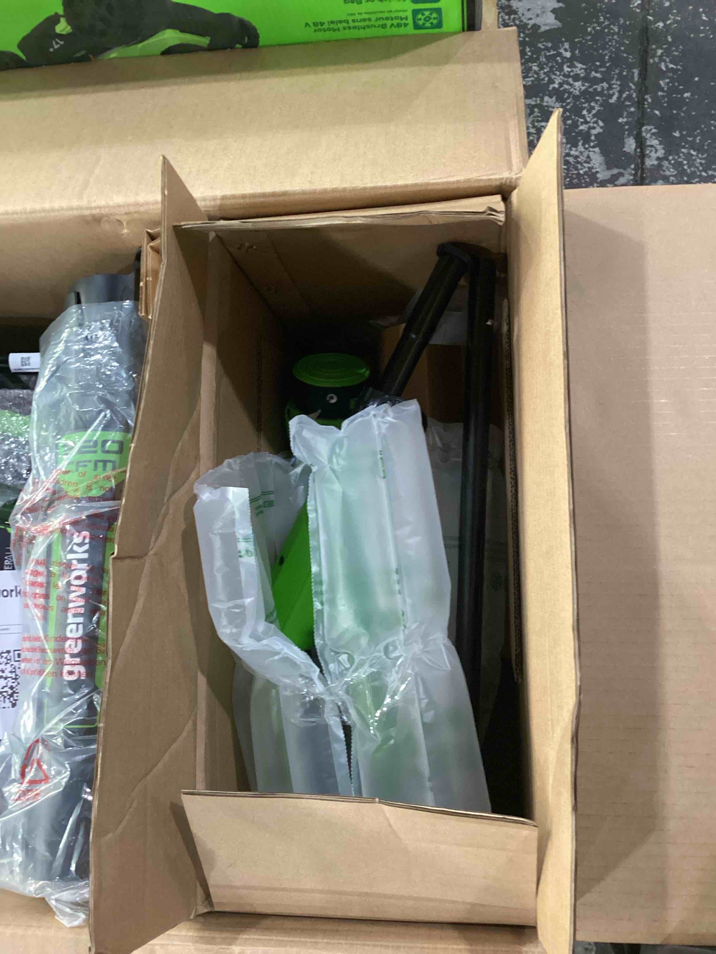 https://s3.amazonaws.com/lotting-images-prod/bidfta/BRN1396131_1778266693635.jpeg