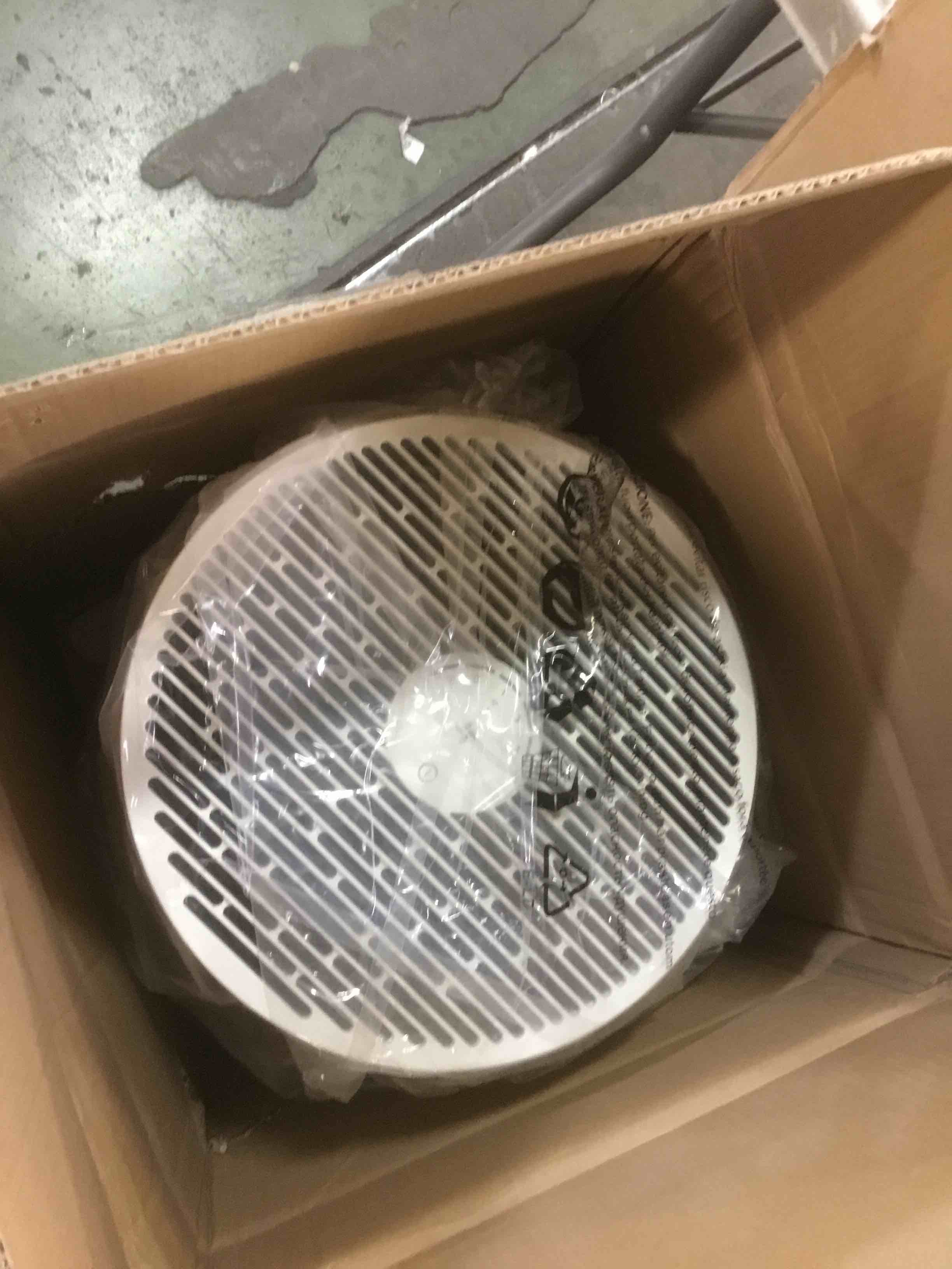https://s3.amazonaws.com/lotting-images-prod/bidfta/BRN1408123_1738158970832.jpeg