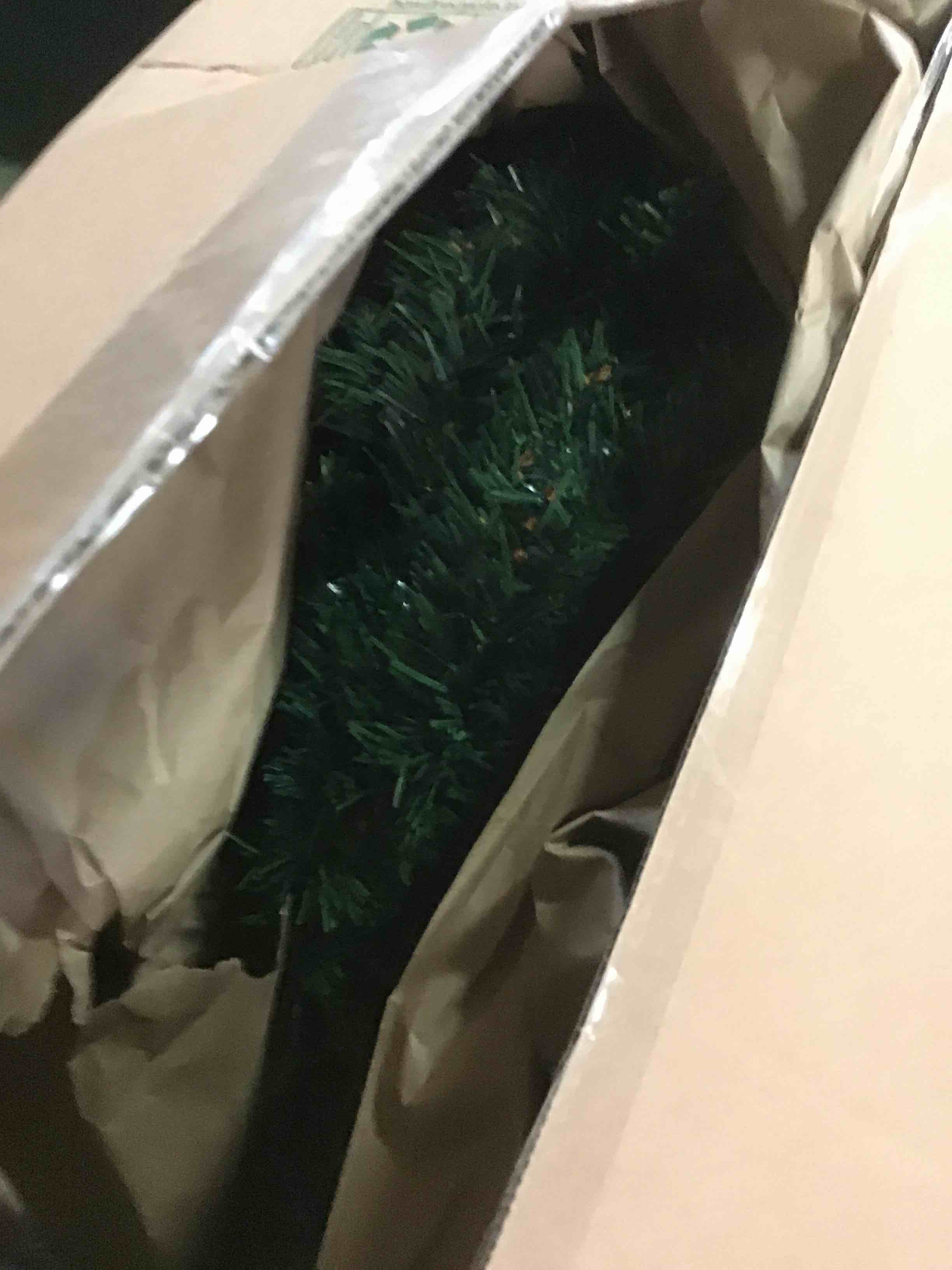 https://s3.amazonaws.com/lotting-images-prod/bidfta/BRN1408325_1738264852755.jpeg