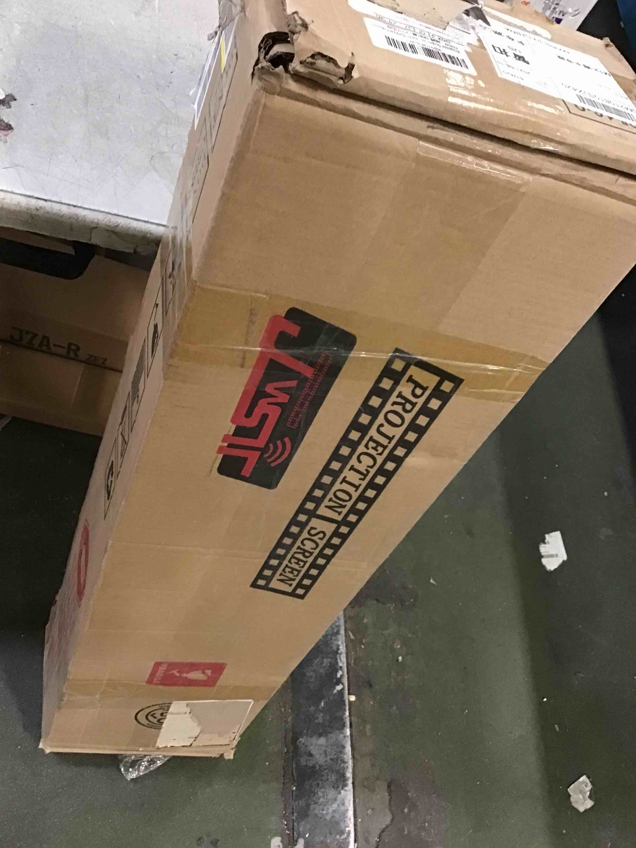 https://s3.amazonaws.com/lotting-images-prod/bidfta/BRN1409167_1738689845082.jpeg