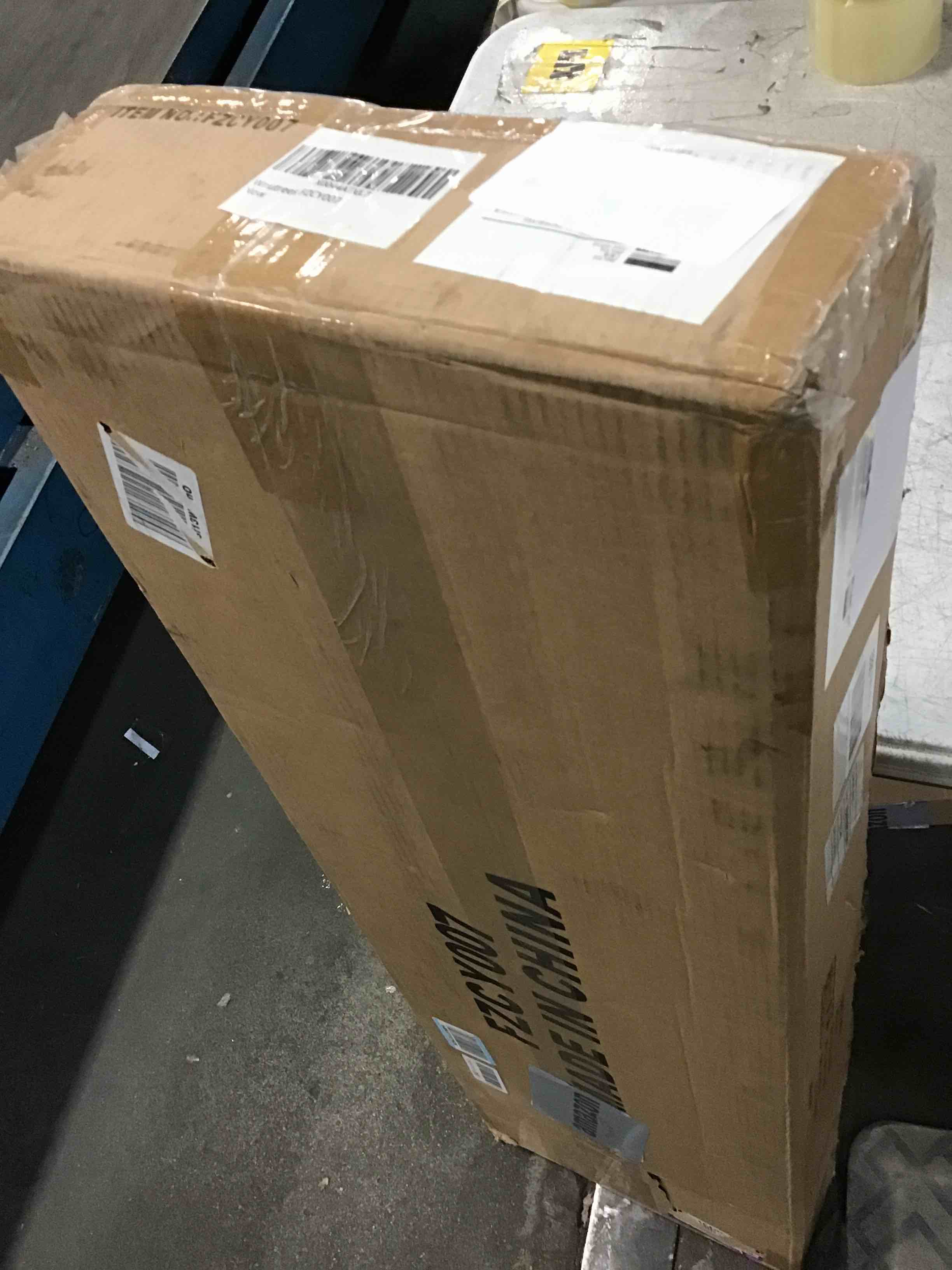 https://s3.amazonaws.com/lotting-images-prod/bidfta/BRN1409394_1738779720179.jpeg
