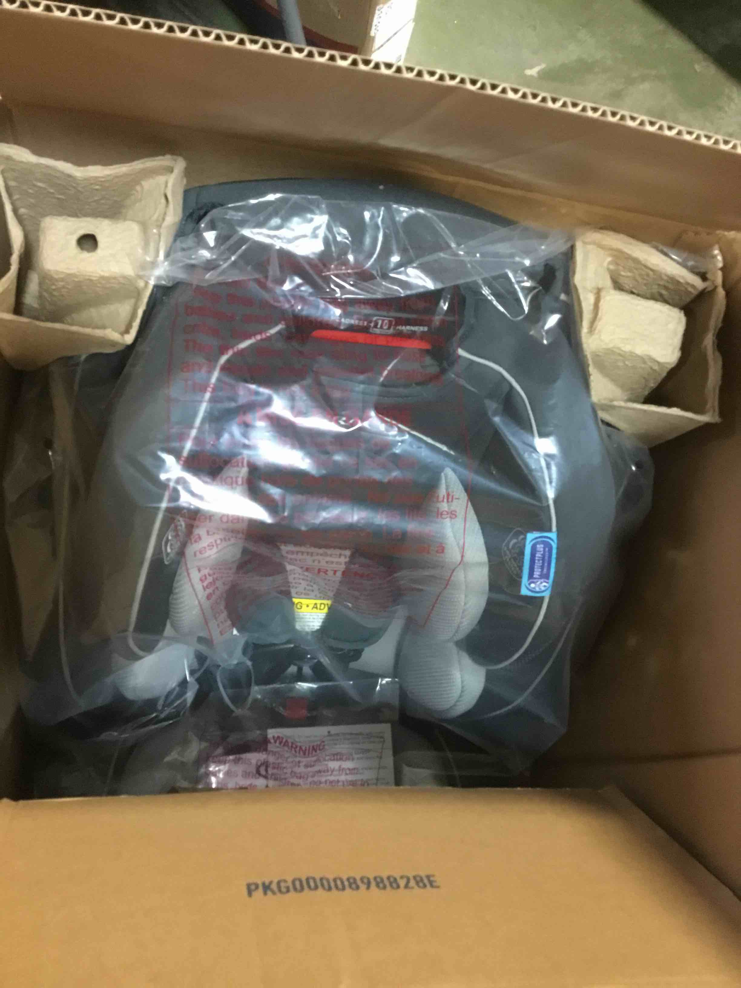 https://s3.amazonaws.com/lotting-images-prod/bidfta/BRN1409638_1738861073168.jpeg