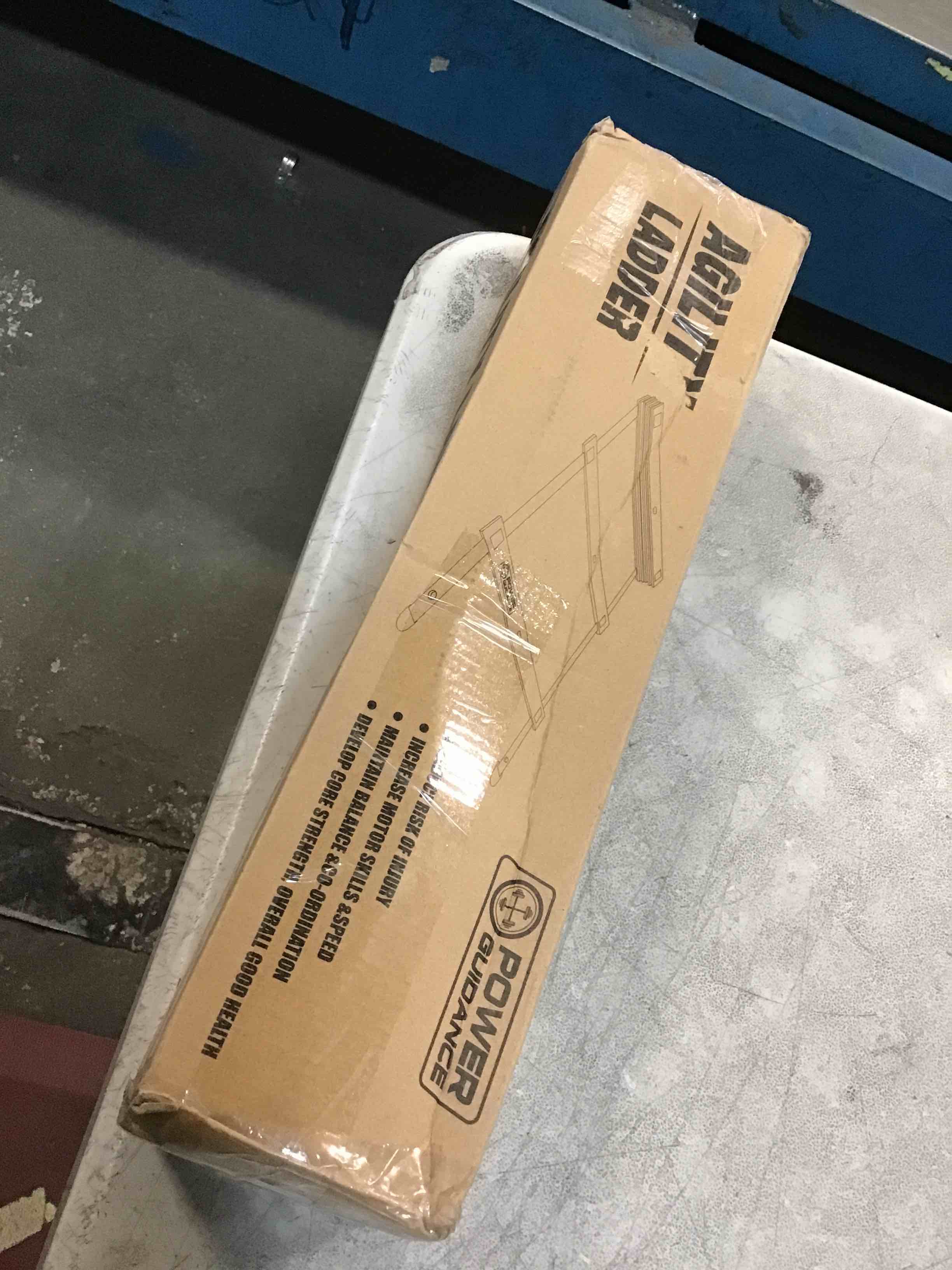 https://s3.amazonaws.com/lotting-images-prod/bidfta/BRN1409744_1738935046560.jpeg