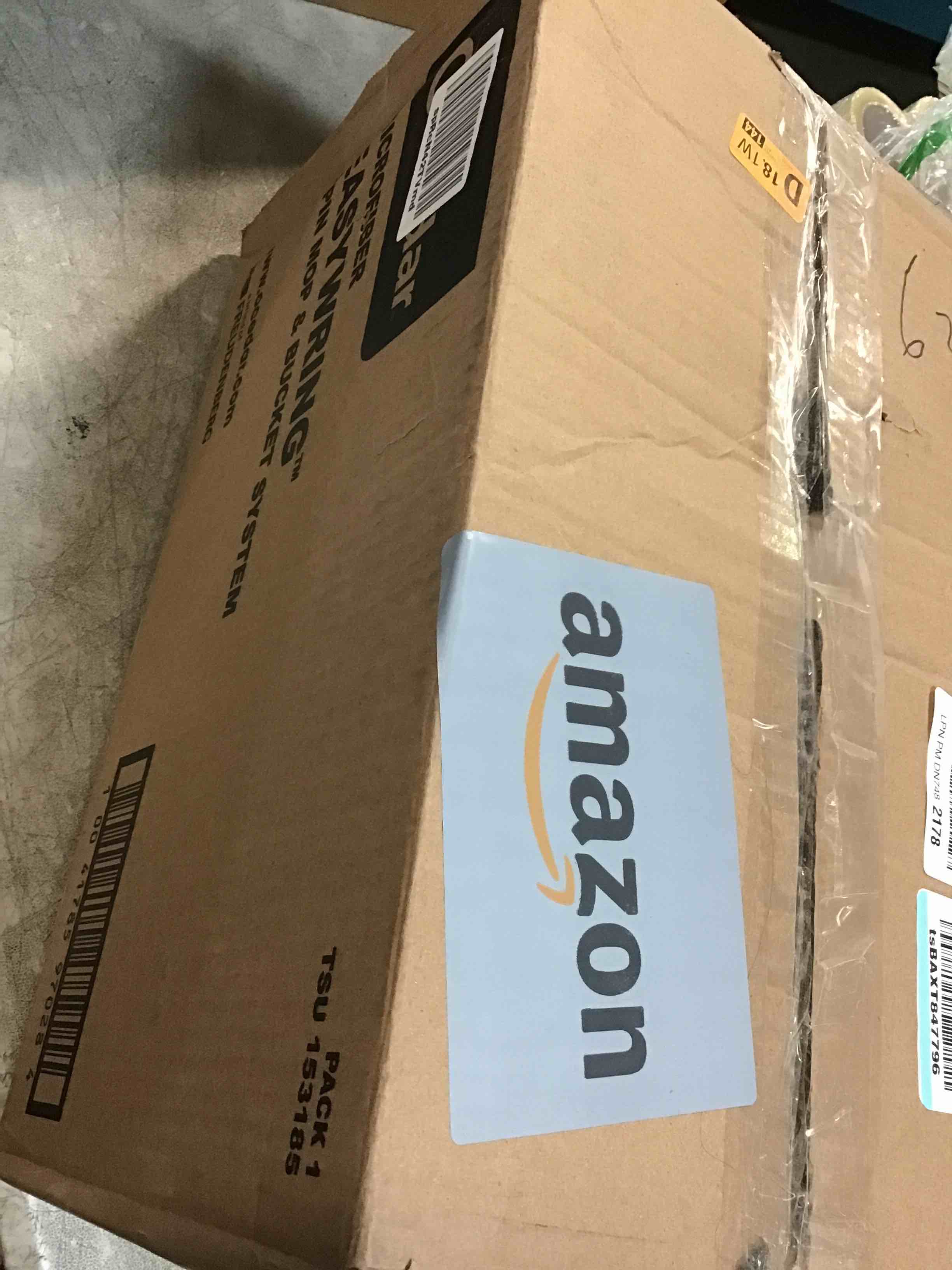 https://s3.amazonaws.com/lotting-images-prod/bidfta/BRN1409814_1738941927123.jpeg