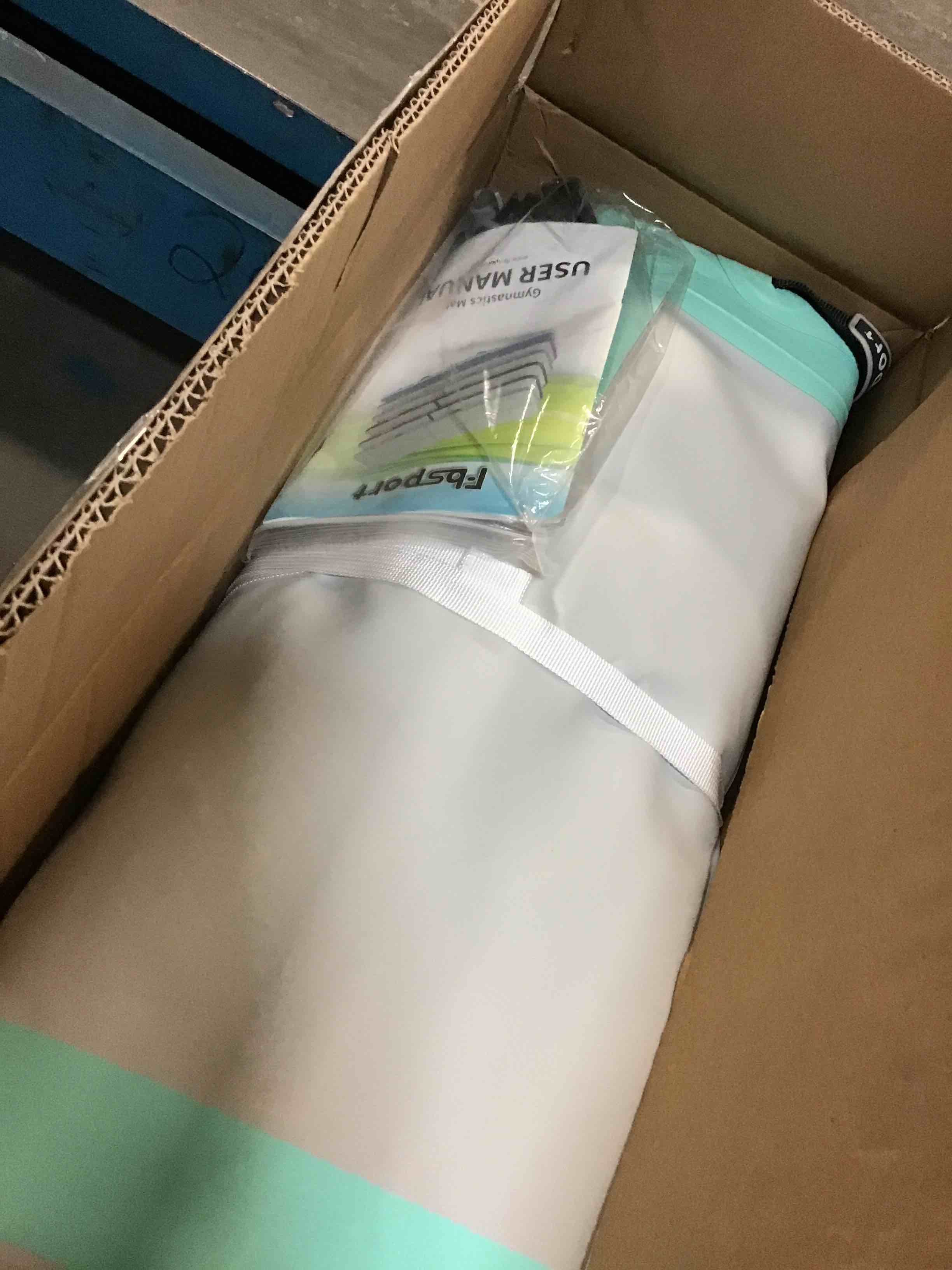 https://s3.amazonaws.com/lotting-images-prod/bidfta/BRN1409835_1738943936066.jpeg