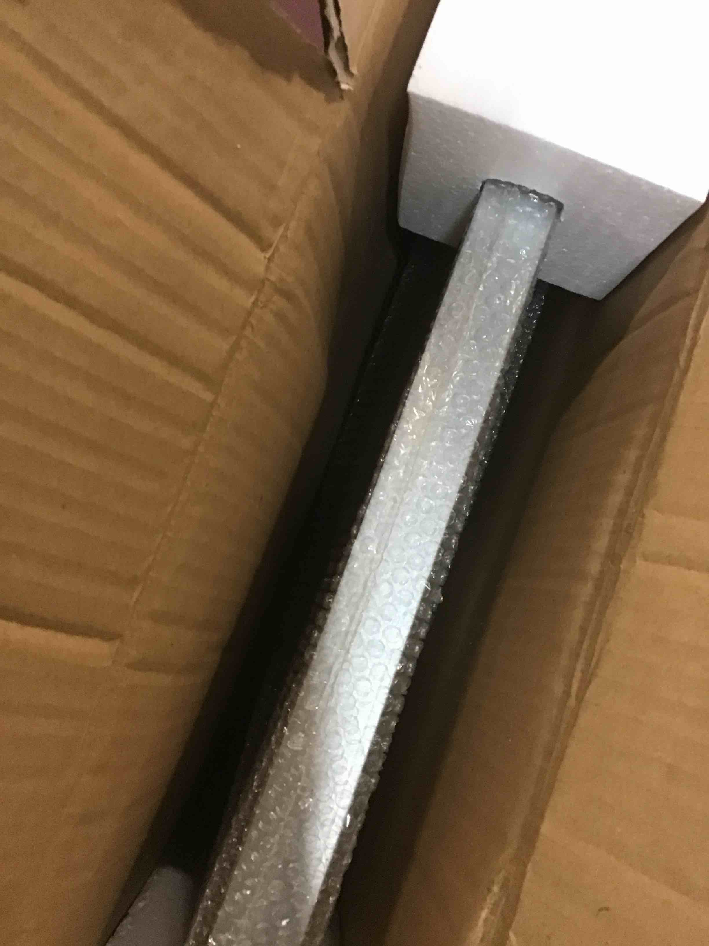 https://s3.amazonaws.com/lotting-images-prod/bidfta/BRN1409919_1738956763399.jpeg