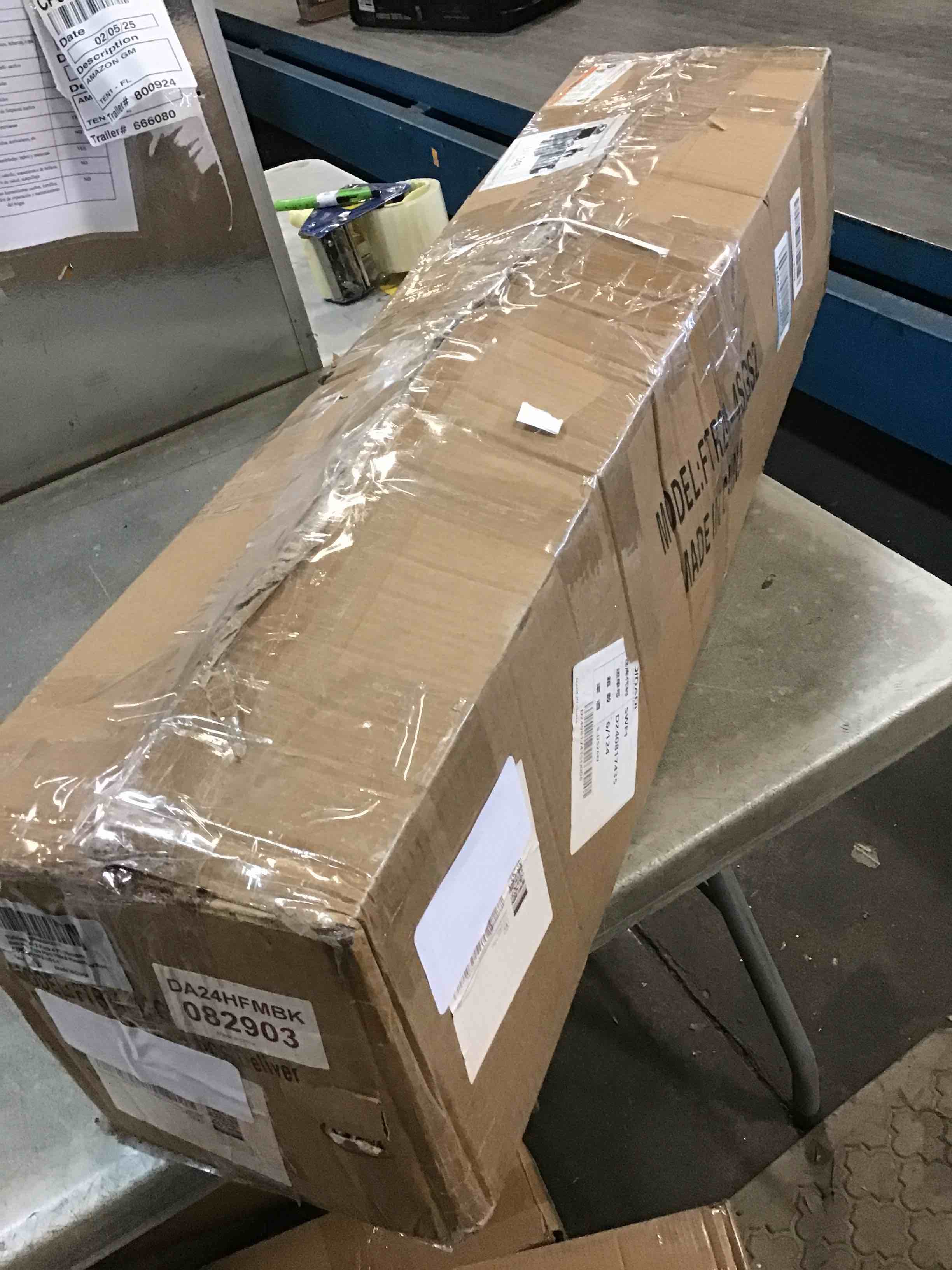 https://s3.amazonaws.com/lotting-images-prod/bidfta/BRN1410032_1739203022347.jpeg