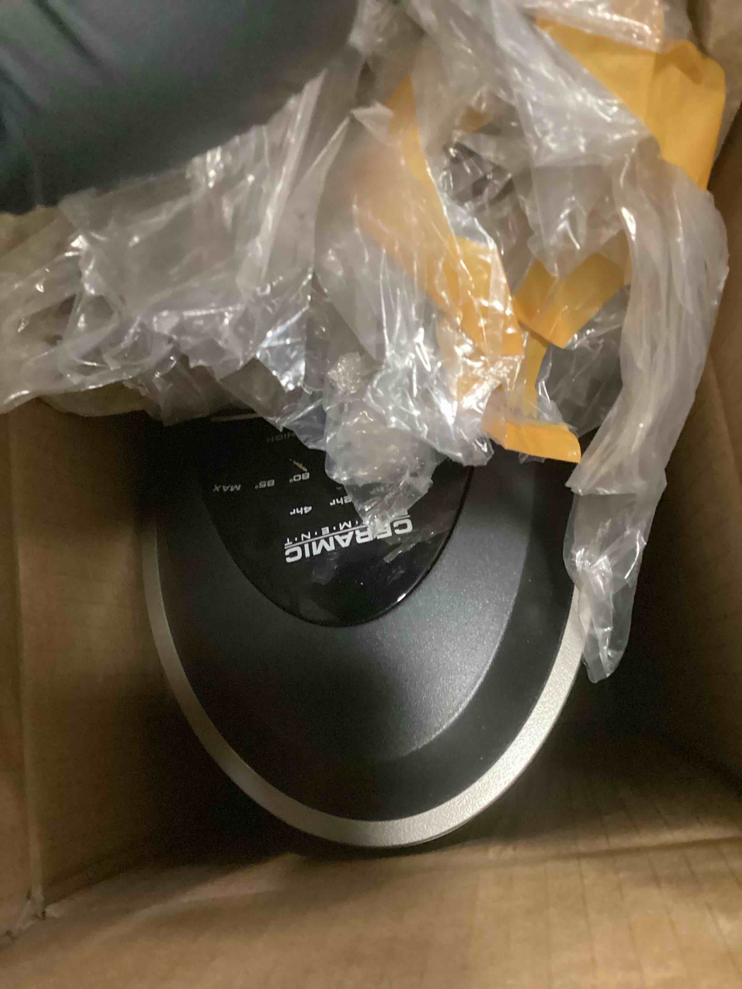 https://s3.amazonaws.com/lotting-images-prod/bidfta/BRN1414082_1737145906952.jpeg
