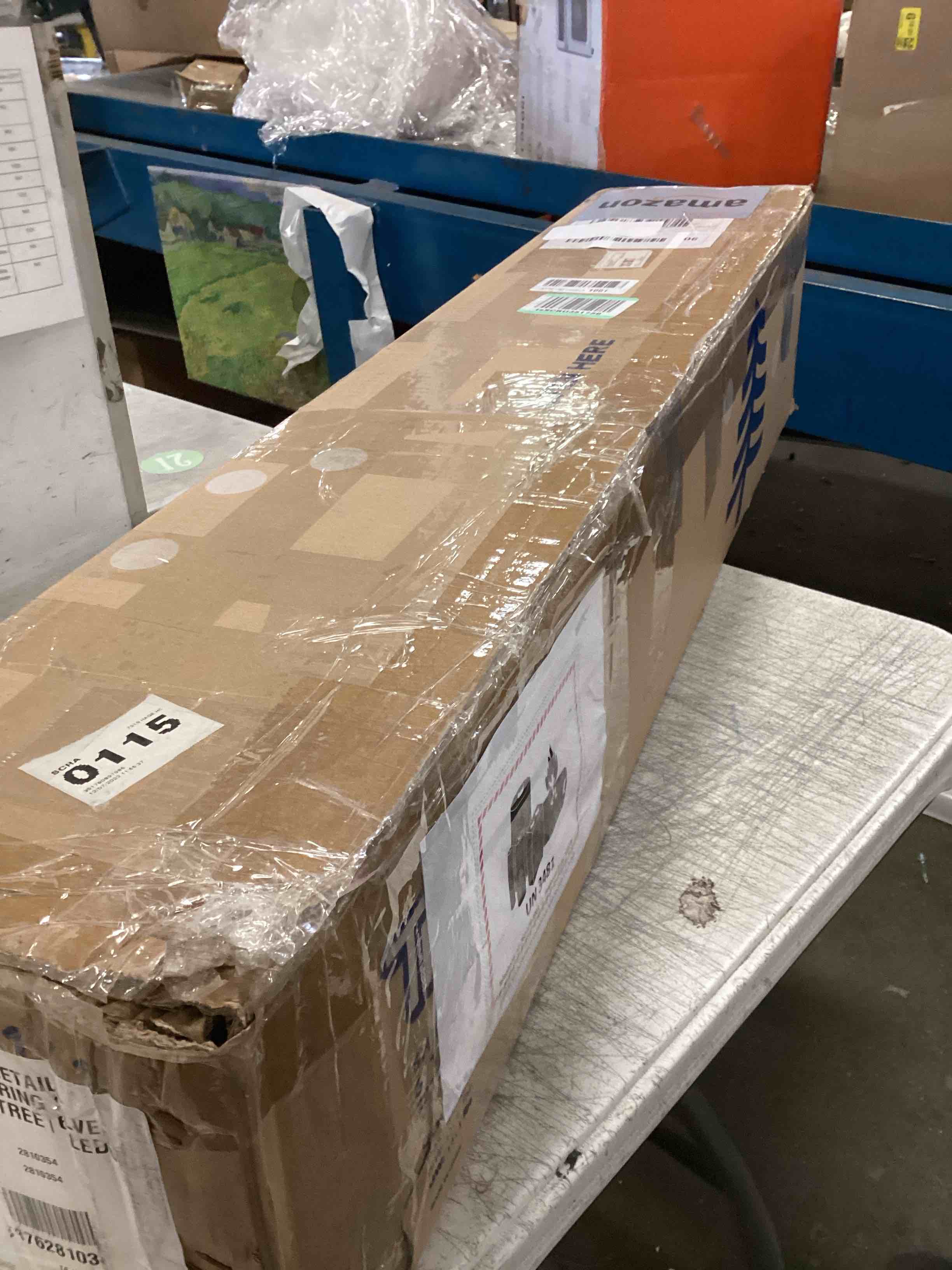 https://s3.amazonaws.com/lotting-images-prod/bidfta/BRN1414559_1737480994252.jpeg