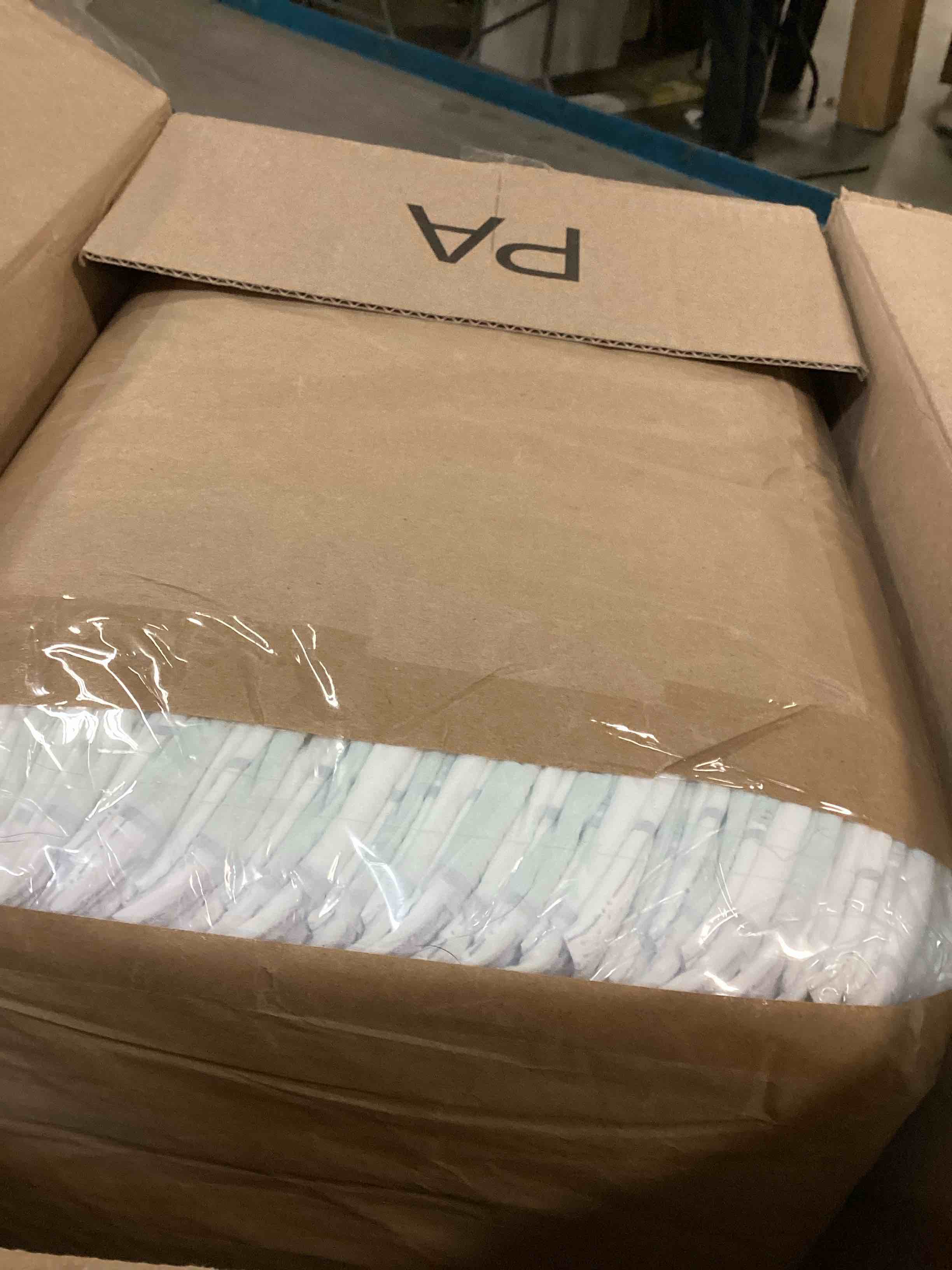 https://s3.amazonaws.com/lotting-images-prod/bidfta/BRN1414943_1737637857527.jpeg