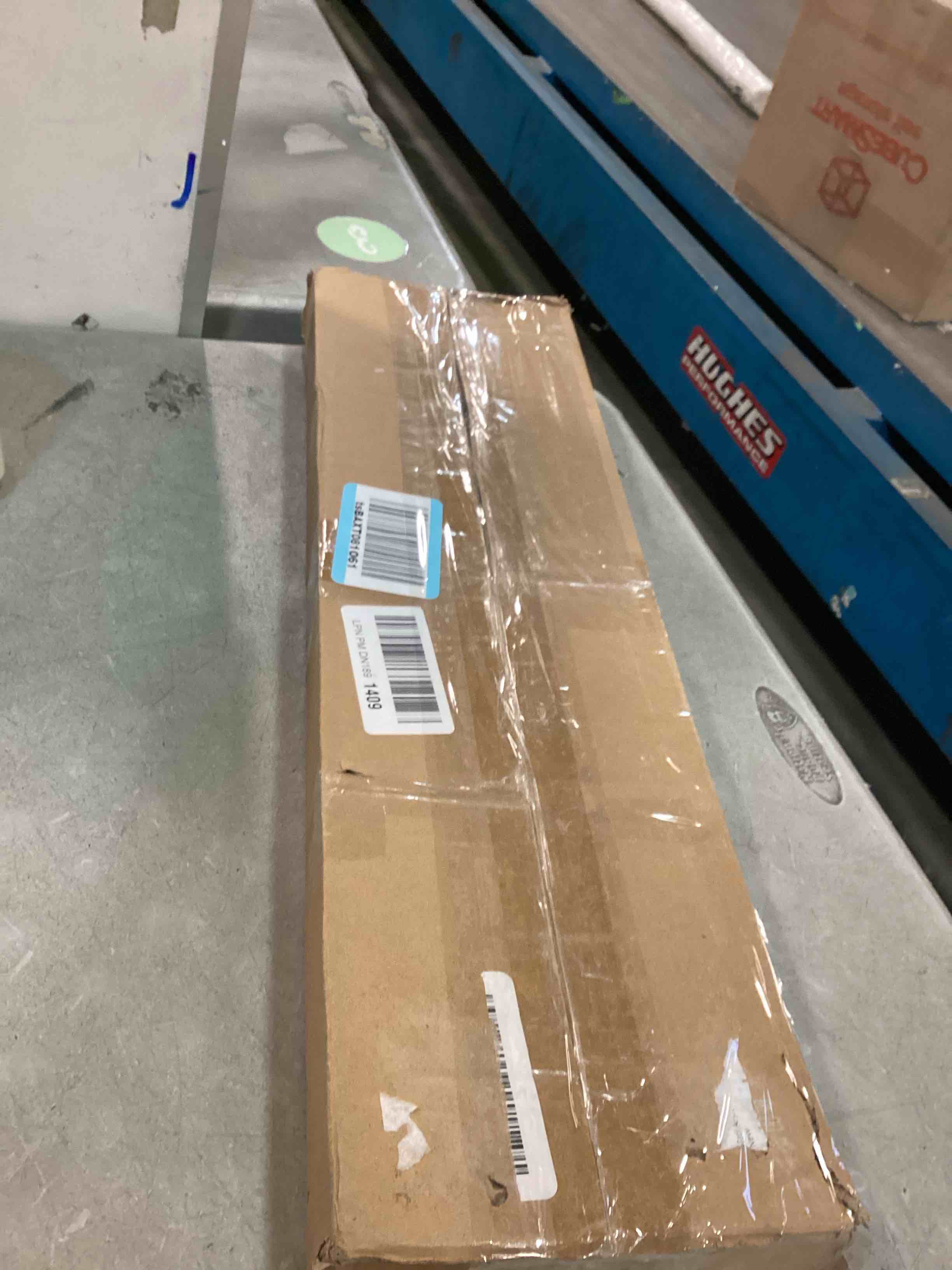 https://s3.amazonaws.com/lotting-images-prod/bidfta/BRN1415439_1737983556820.jpeg