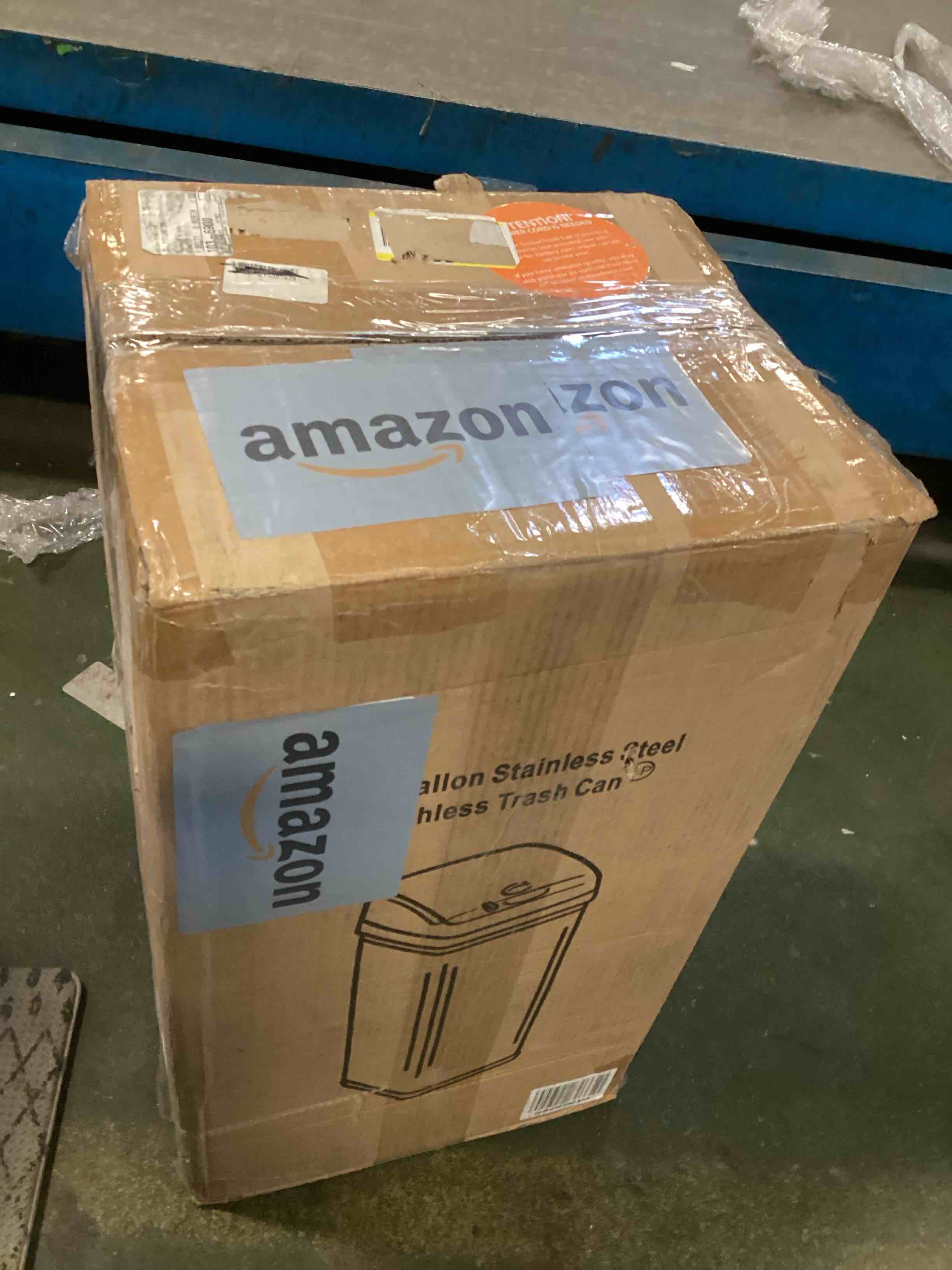 https://s3.amazonaws.com/lotting-images-prod/bidfta/BRN1416186_1738180597552.jpeg