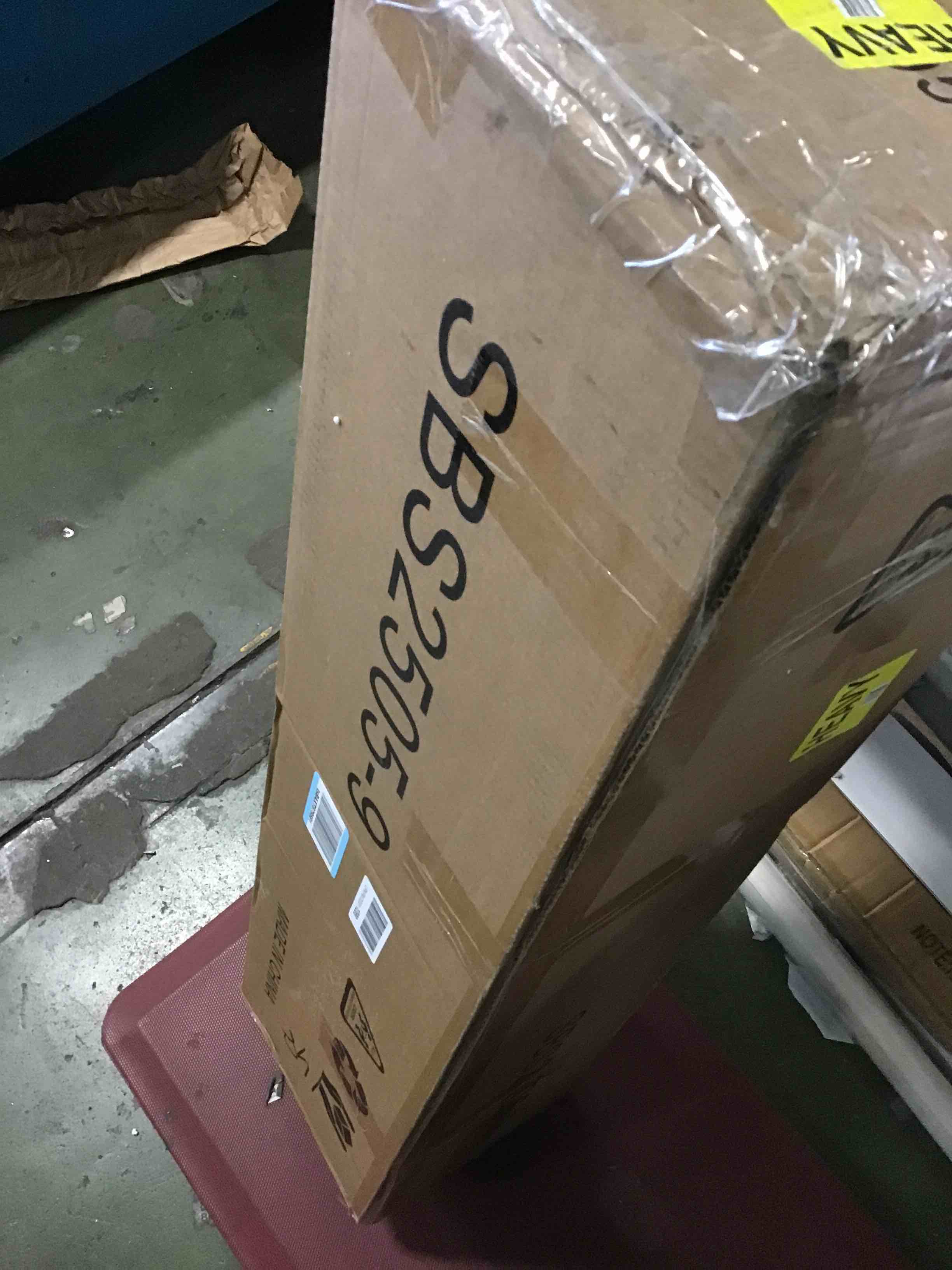 https://s3.amazonaws.com/lotting-images-prod/bidfta/BRN1418241_1738005613168.jpeg