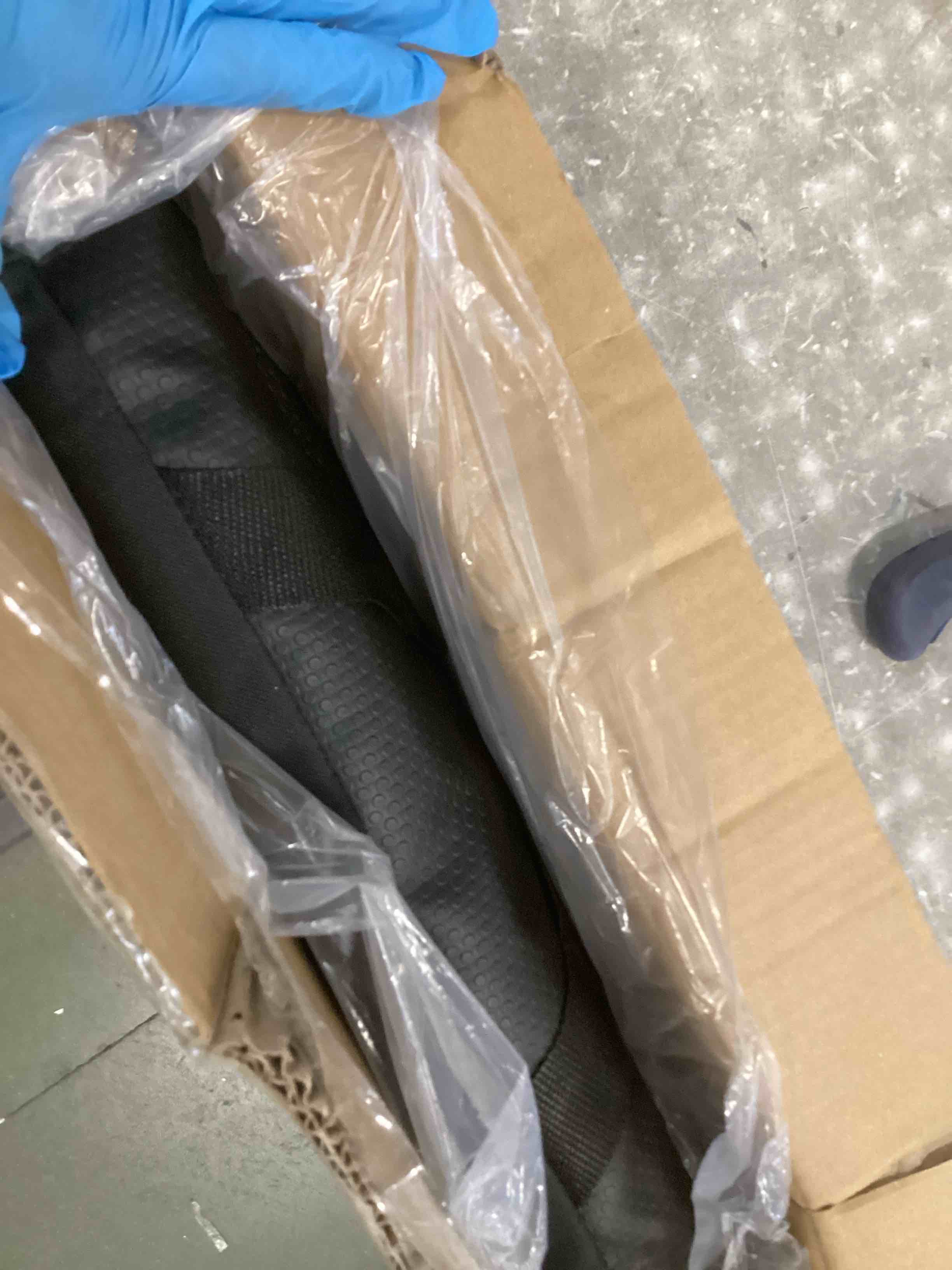 https://s3.amazonaws.com/lotting-images-prod/bidfta/BRN1419213_1738685530263.jpeg