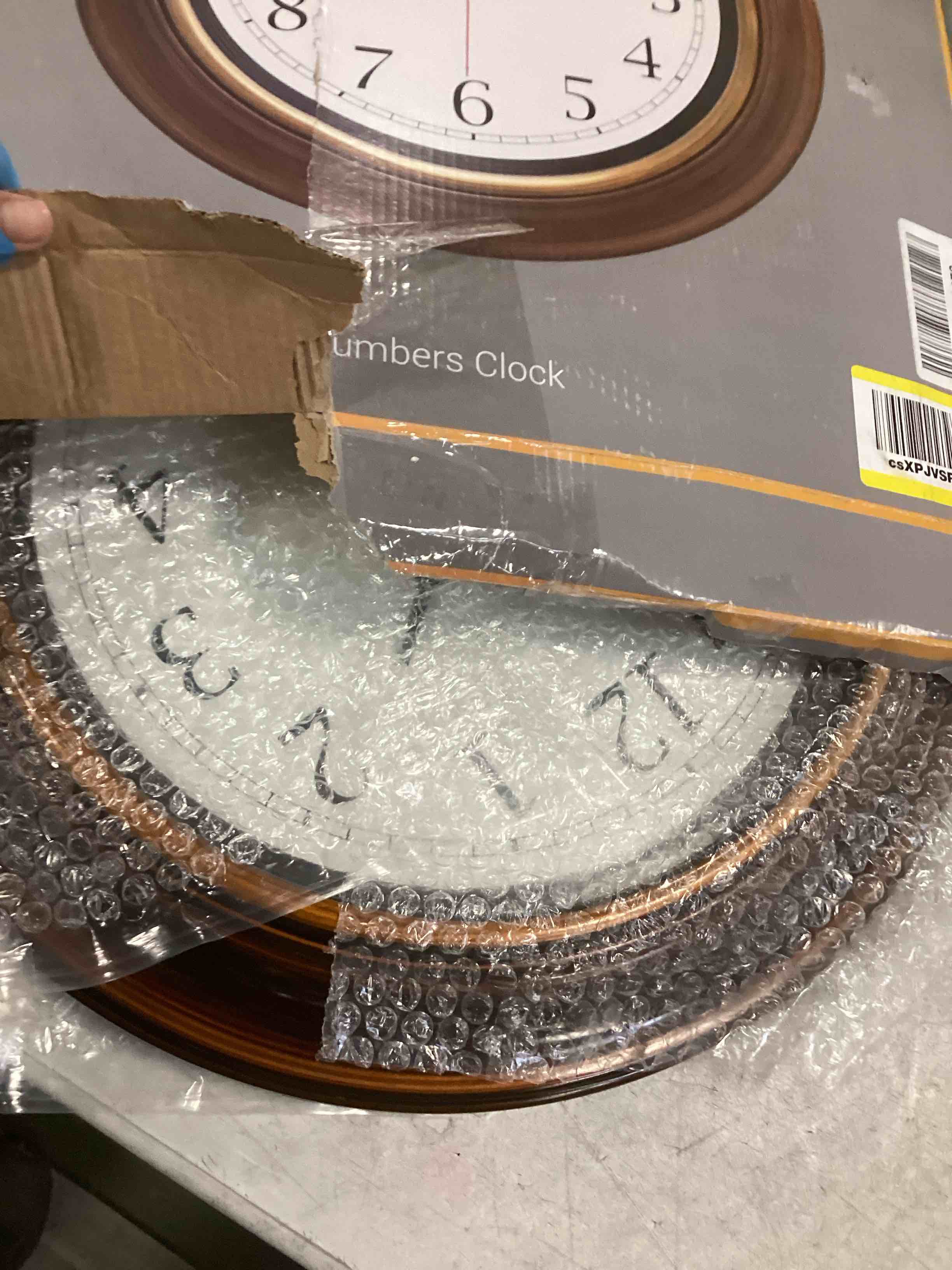 https://s3.amazonaws.com/lotting-images-prod/bidfta/BRN1419422_1738771585836.jpeg