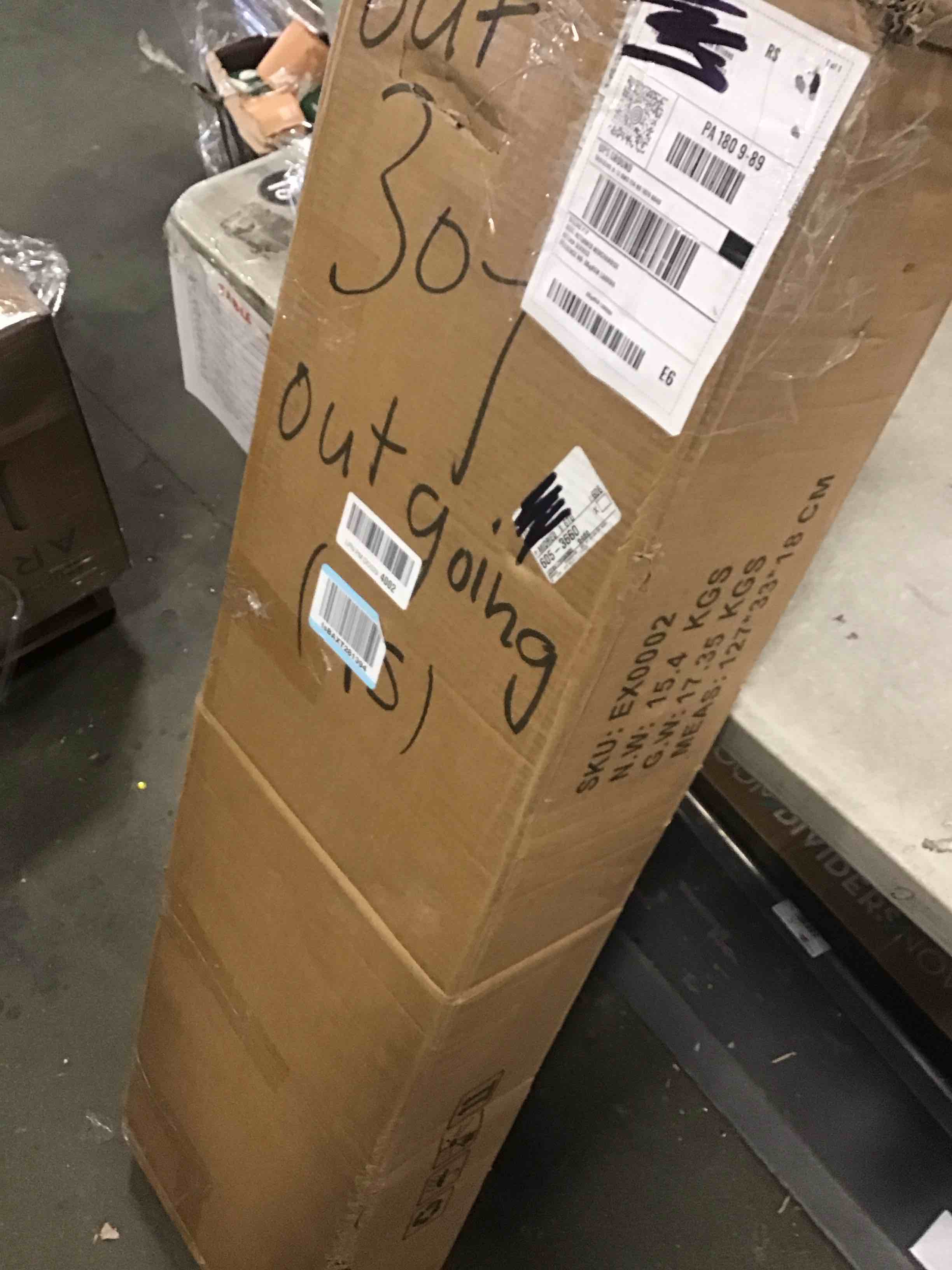 https://s3.amazonaws.com/lotting-images-prod/bidfta/BRN1420642_1737476104738.jpeg