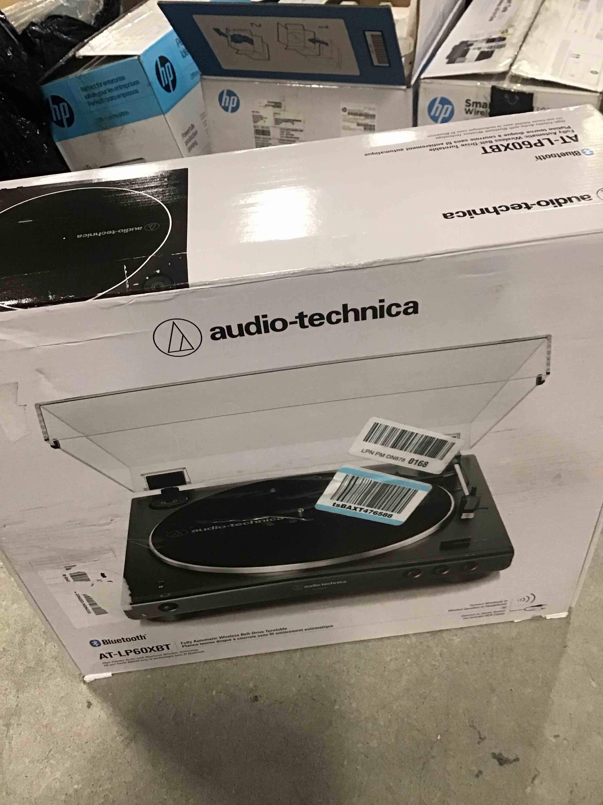 https://s3.amazonaws.com/lotting-images-prod/bidfta/BRN1420769_1737492731127.jpeg