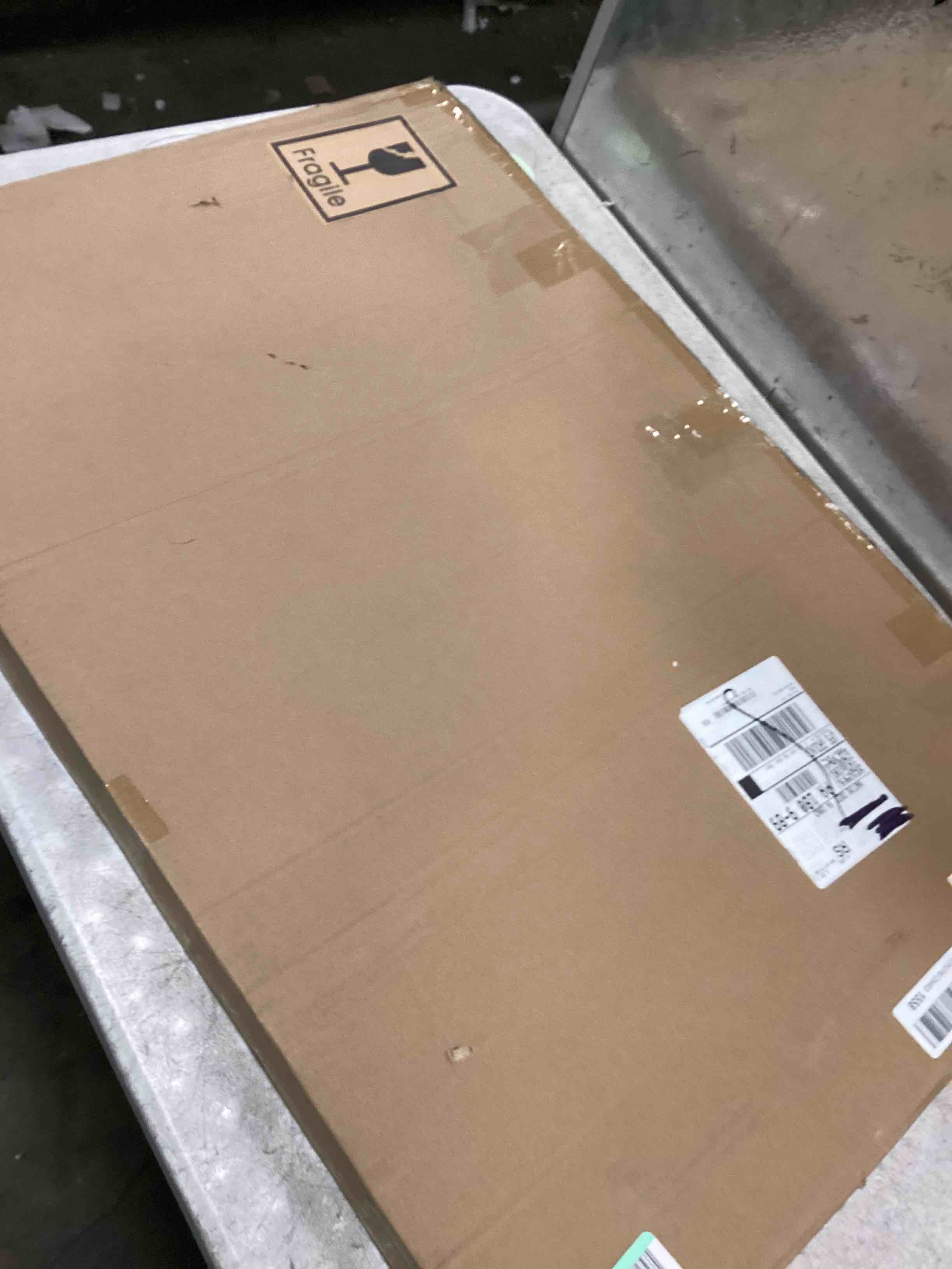 https://s3.amazonaws.com/lotting-images-prod/bidfta/BRN1421359_1737665136510.jpeg