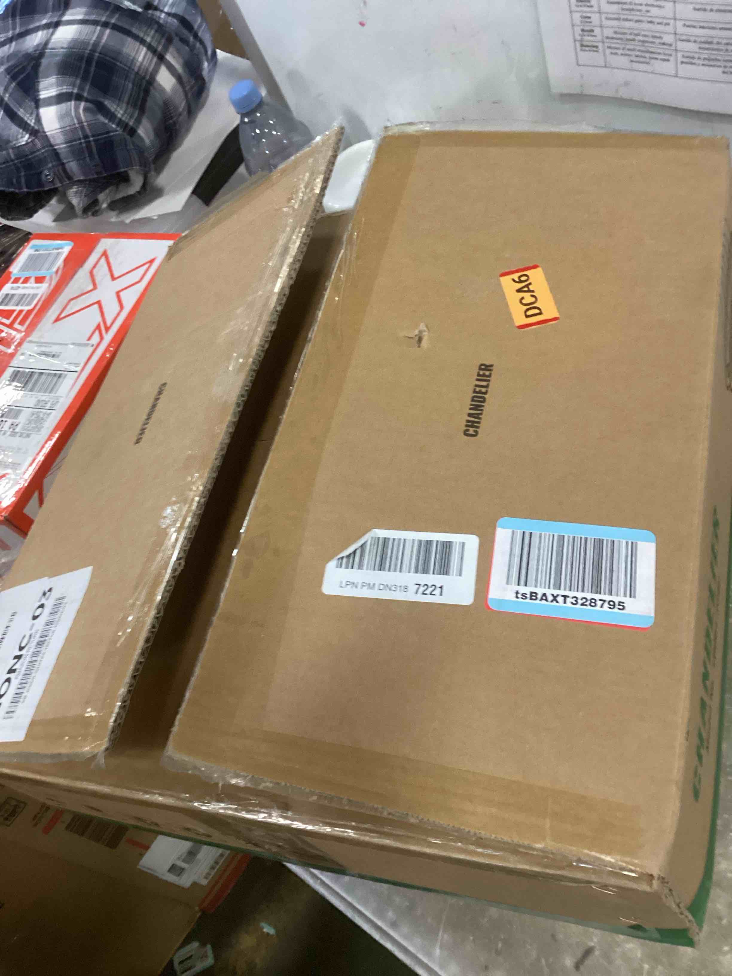 https://s3.amazonaws.com/lotting-images-prod/bidfta/BRN1426023_1737987934148.jpeg