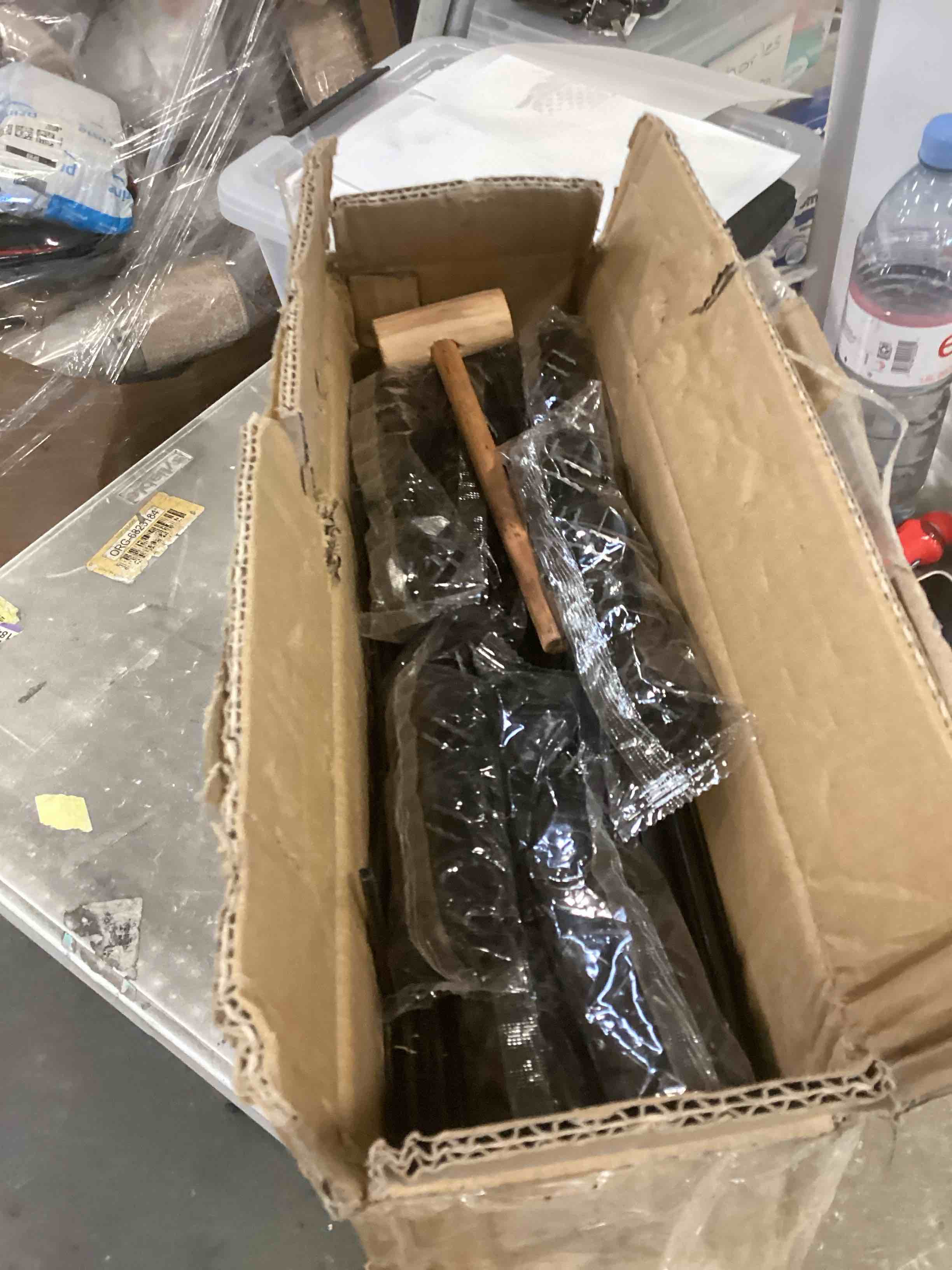 https://s3.amazonaws.com/lotting-images-prod/bidfta/BRN1426183_1738011856871.jpeg