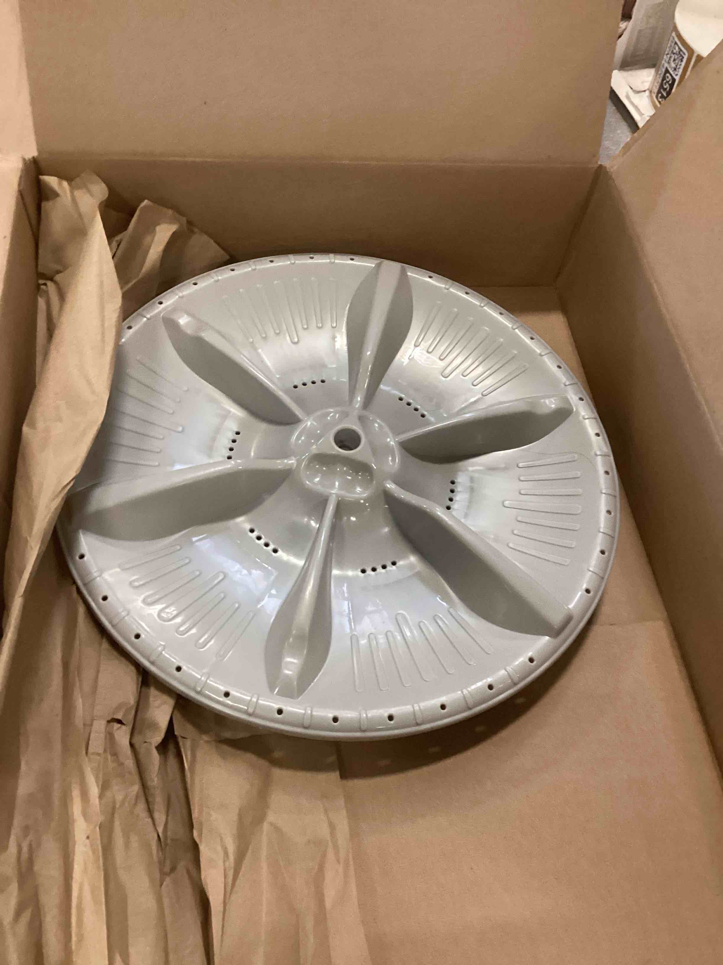 https://s3.amazonaws.com/lotting-images-prod/bidfta/BRN1426503_1738160464421.jpeg